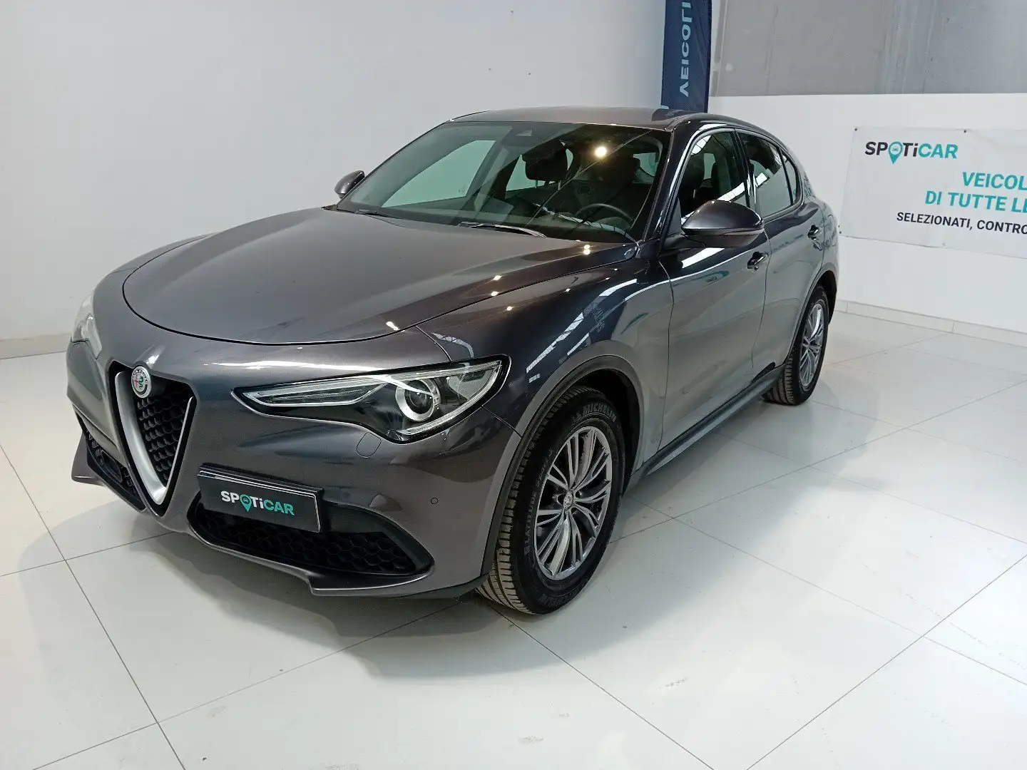 Alfa Romeo Stelvio 2.2 Turbodiesel 190 CV AT8 RWD Super Grigio - 1
