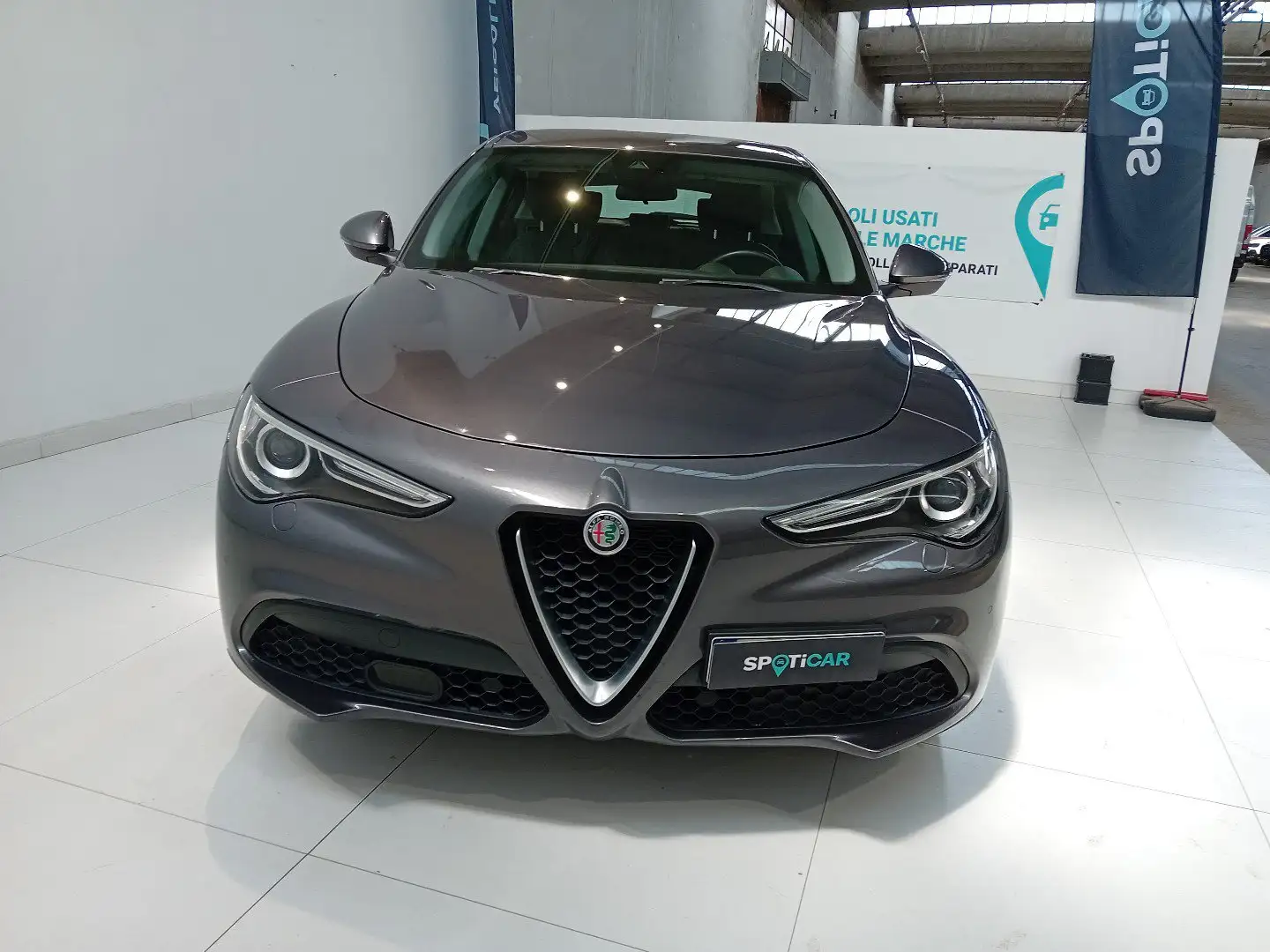Alfa Romeo Stelvio 2.2 Turbodiesel 190 CV AT8 RWD Super Grigio - 2