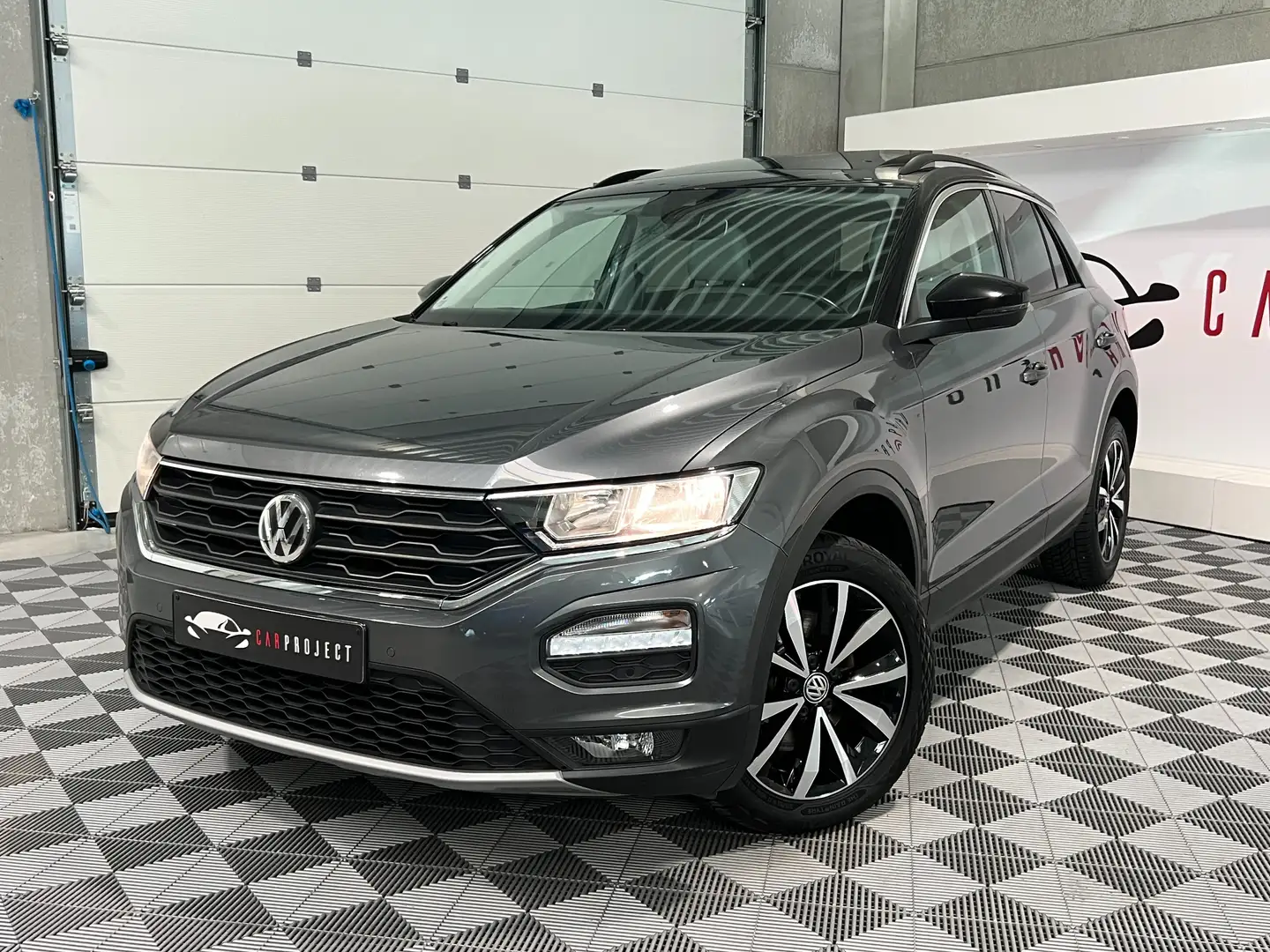 Volkswagen T-Roc T-Roc 1.0 TSI/CARPLAY/CUIR/TOIT PANO OUVRANT/CAM Grau - 1