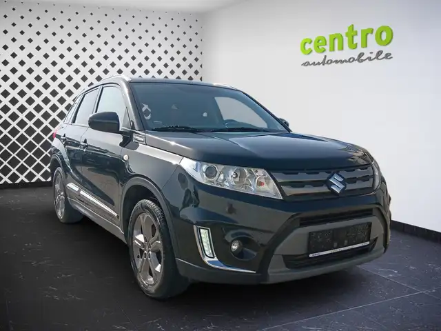Suzuki Vitara view 4