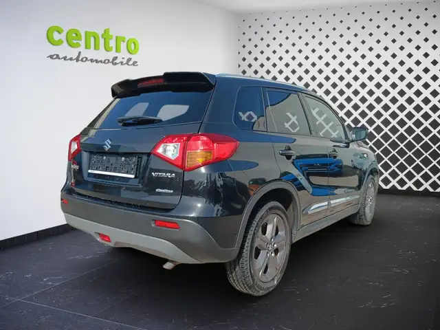 Suzuki Vitara view 6
