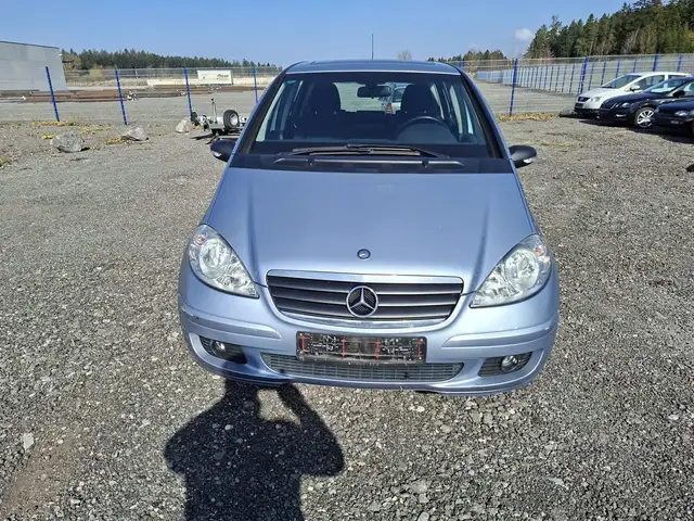 Mercedes-Benz A 200 *Klima*Pano*SHZ*