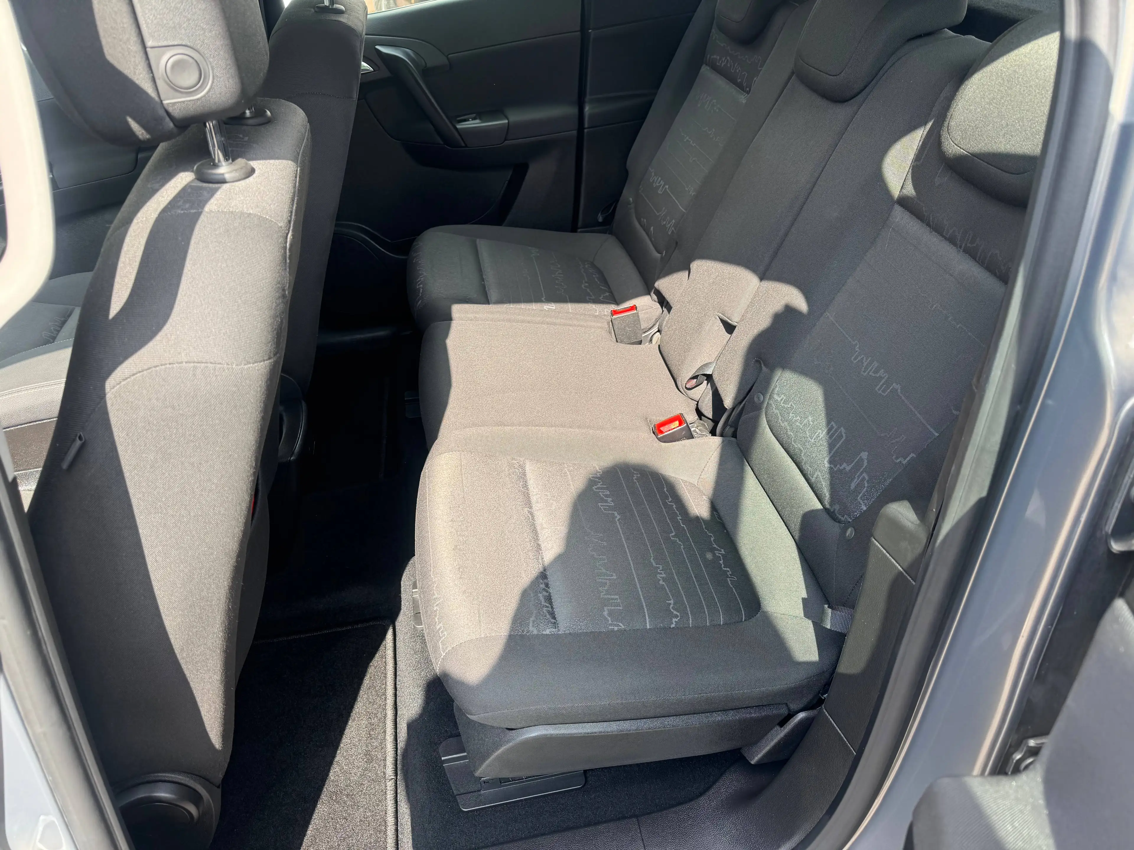 Opel Meriva Edition*1.HD*RENTNER*TÜV/INS/REIFEN NEU*SHZ*PDC*ALLWETTER*Fahrradträger* — photo 8