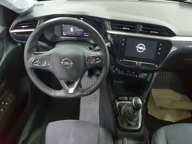 Opel Corsa view 8