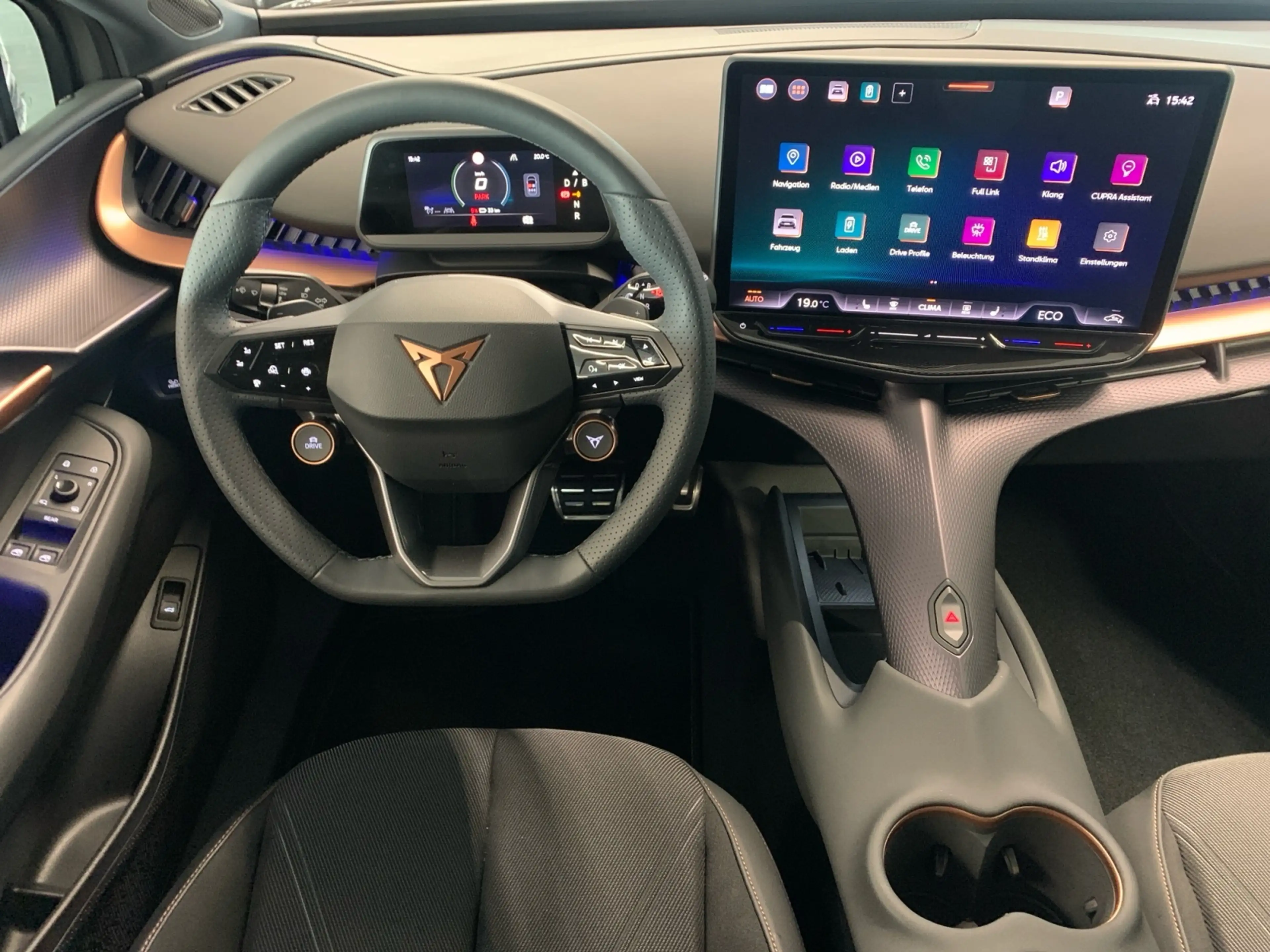 CUPRA Tavascan Endurance WÄRMEPU APP NAVI KAMERA PARK — photo 9
