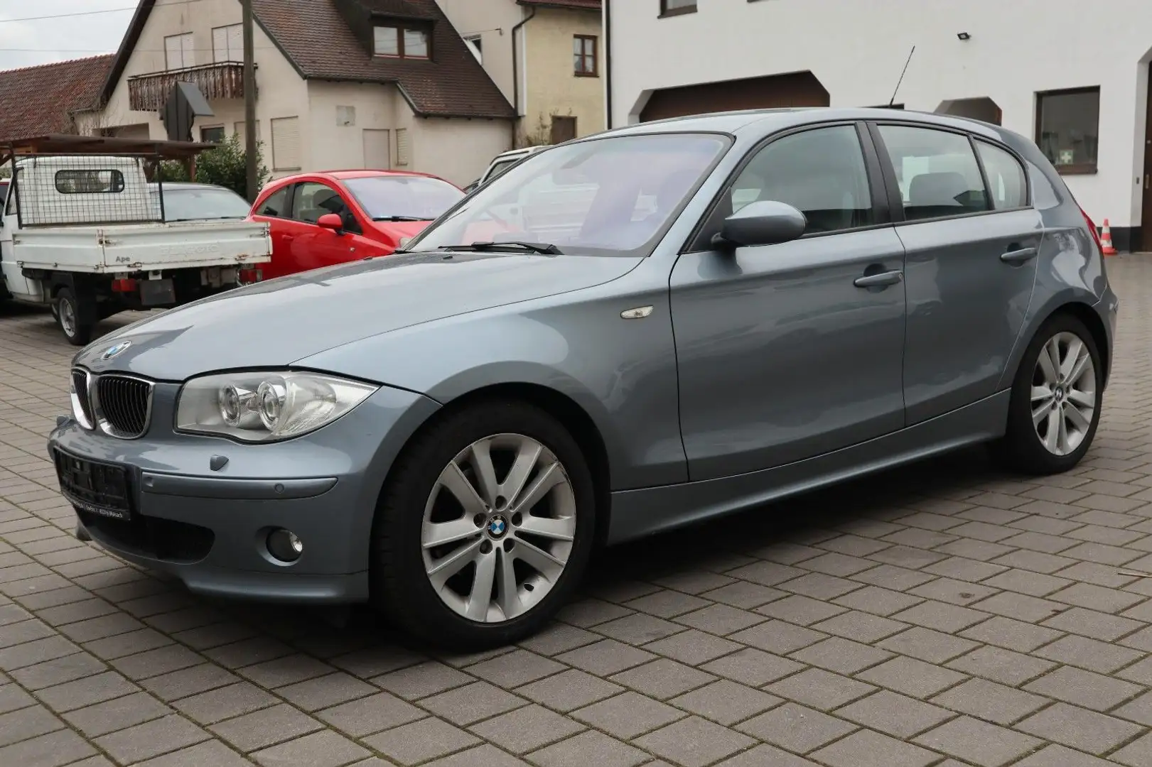 BMW 120 i Xenon Leder Navi - Steuerkette & TÜV NEU Bleu - 1