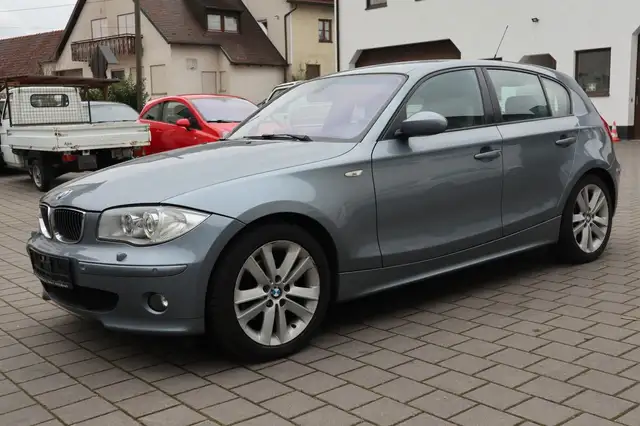 BMW 120 i Xenon Leder Navi - Steuerkette & TÜV NEU