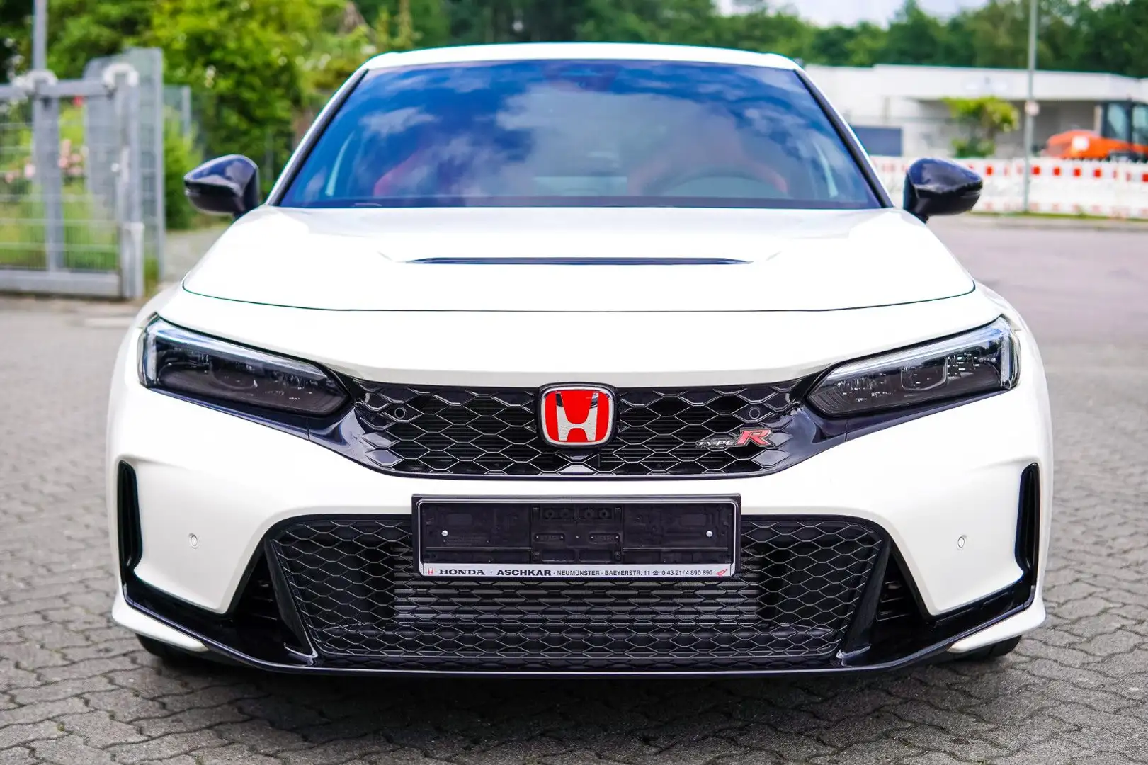 Honda Civic 2.0 VTEC-Turbo Type R sofort verfügbar! Weiß - 2