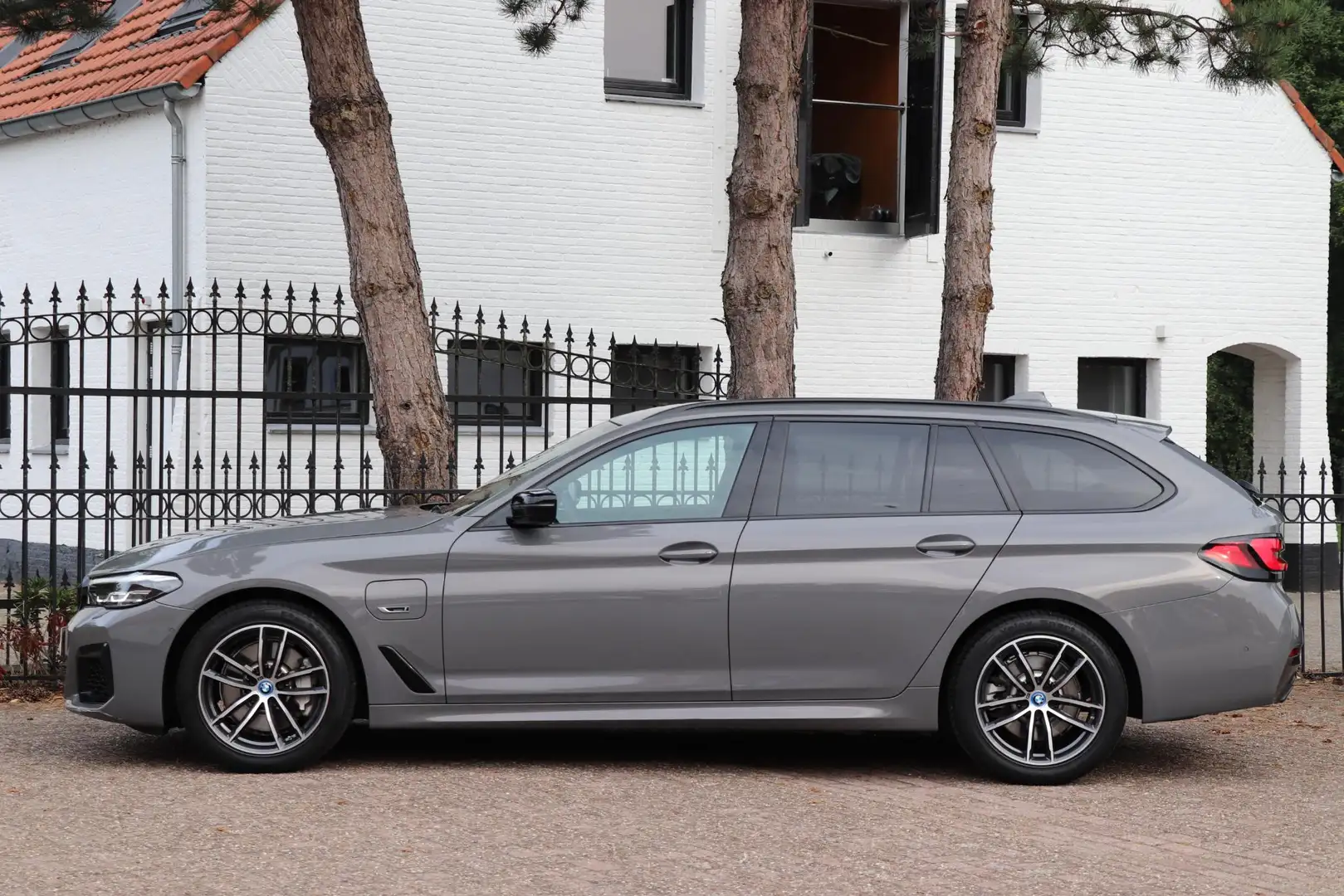 BMW 520 5-serie Touring 520e Executive |M-Sport Gris - 2