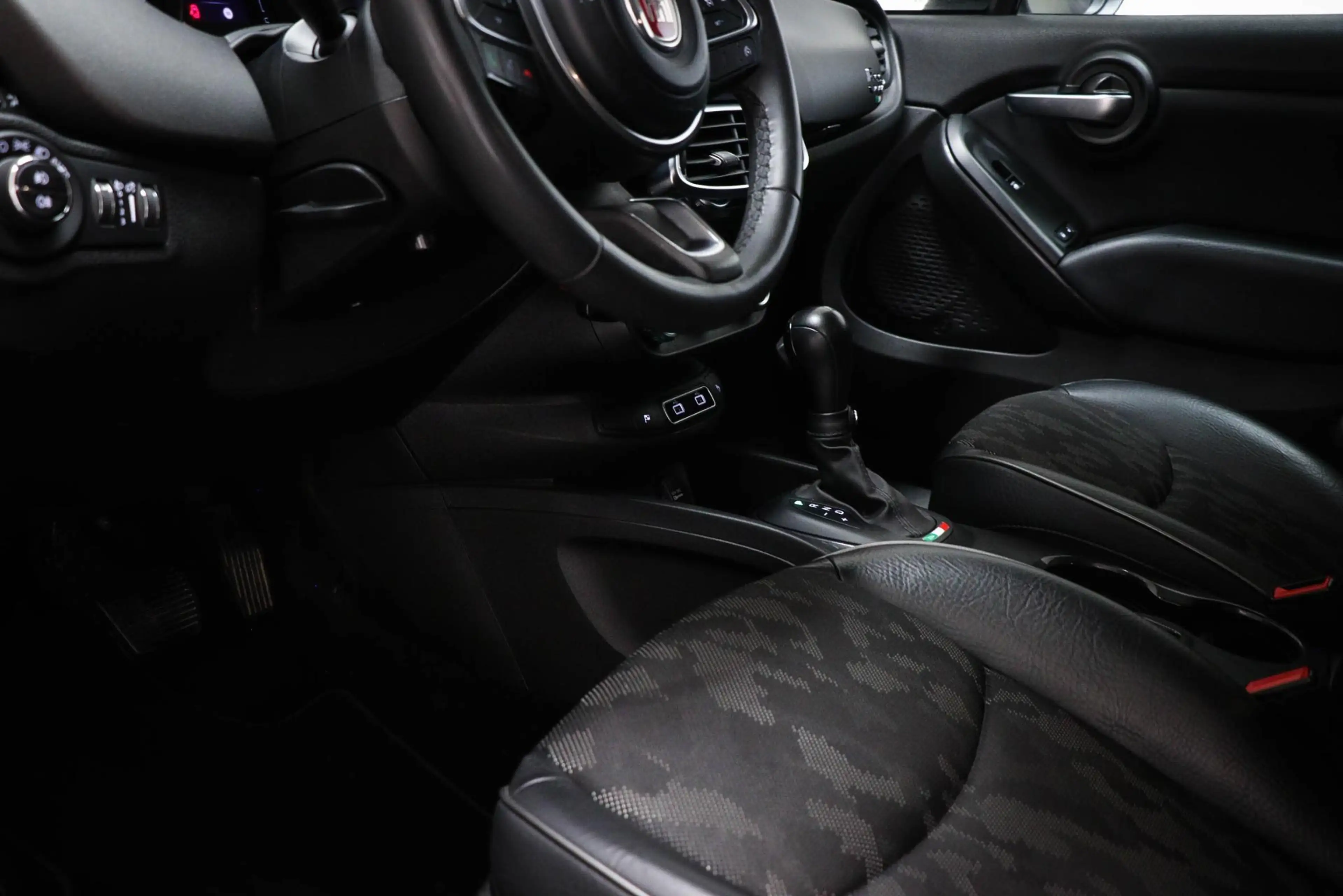 Fiat 500X 1.3 FireFly Turbo 150 Hey Google | CLIMA | DAB | U — photo 27