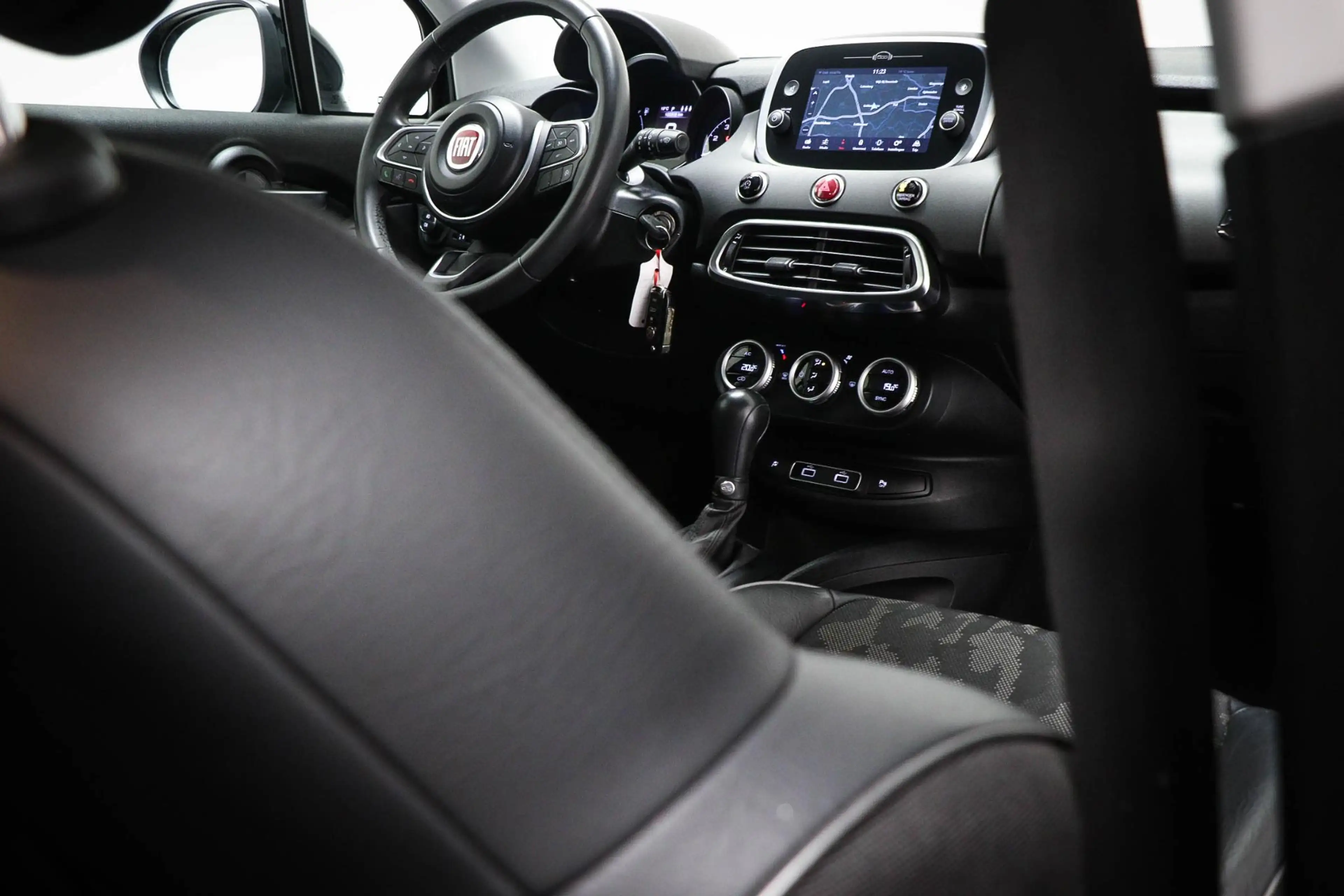 Fiat 500X 1.3 FireFly Turbo 150 Hey Google | CLIMA | DAB | U — photo 12