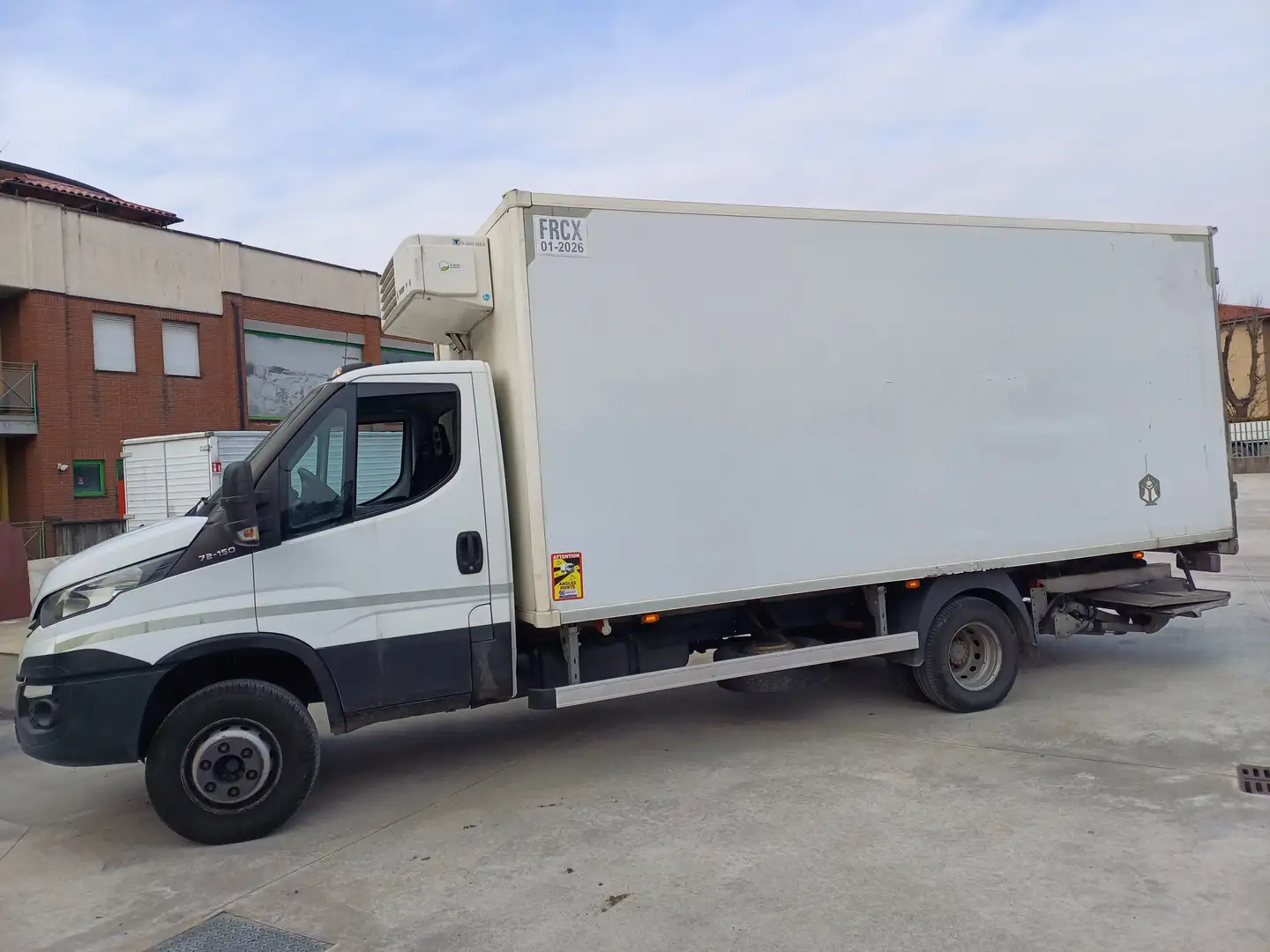 Iveco Daily 72C15 CON SPONDA FRIGO Wit - 1