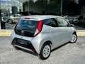 Toyota Aygo 1.0i*13000KM*AUTOMATIQUE*CARPLAY*1ER PROP*CARNET* Сірий - thumbnail 4