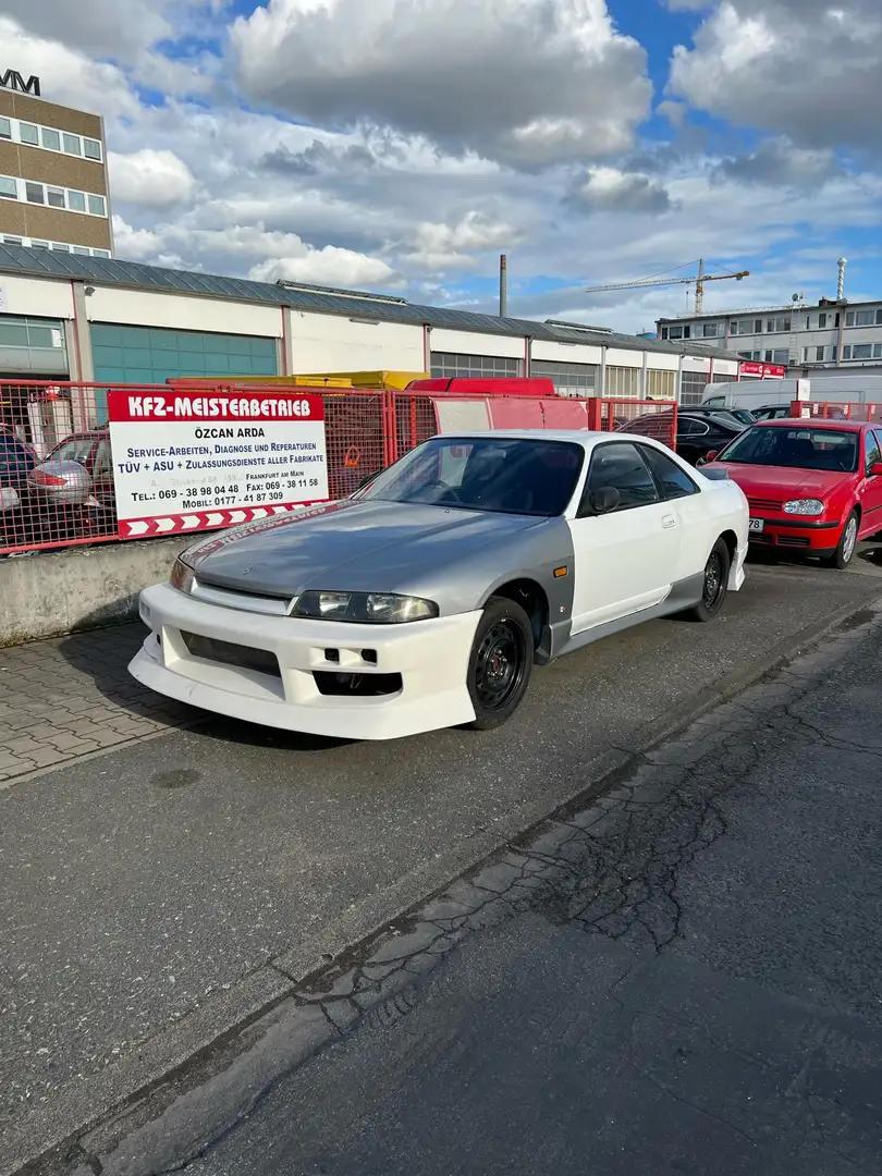 Nissan 200 SX nissan skyline R33 gtst gtr Bílá - 1