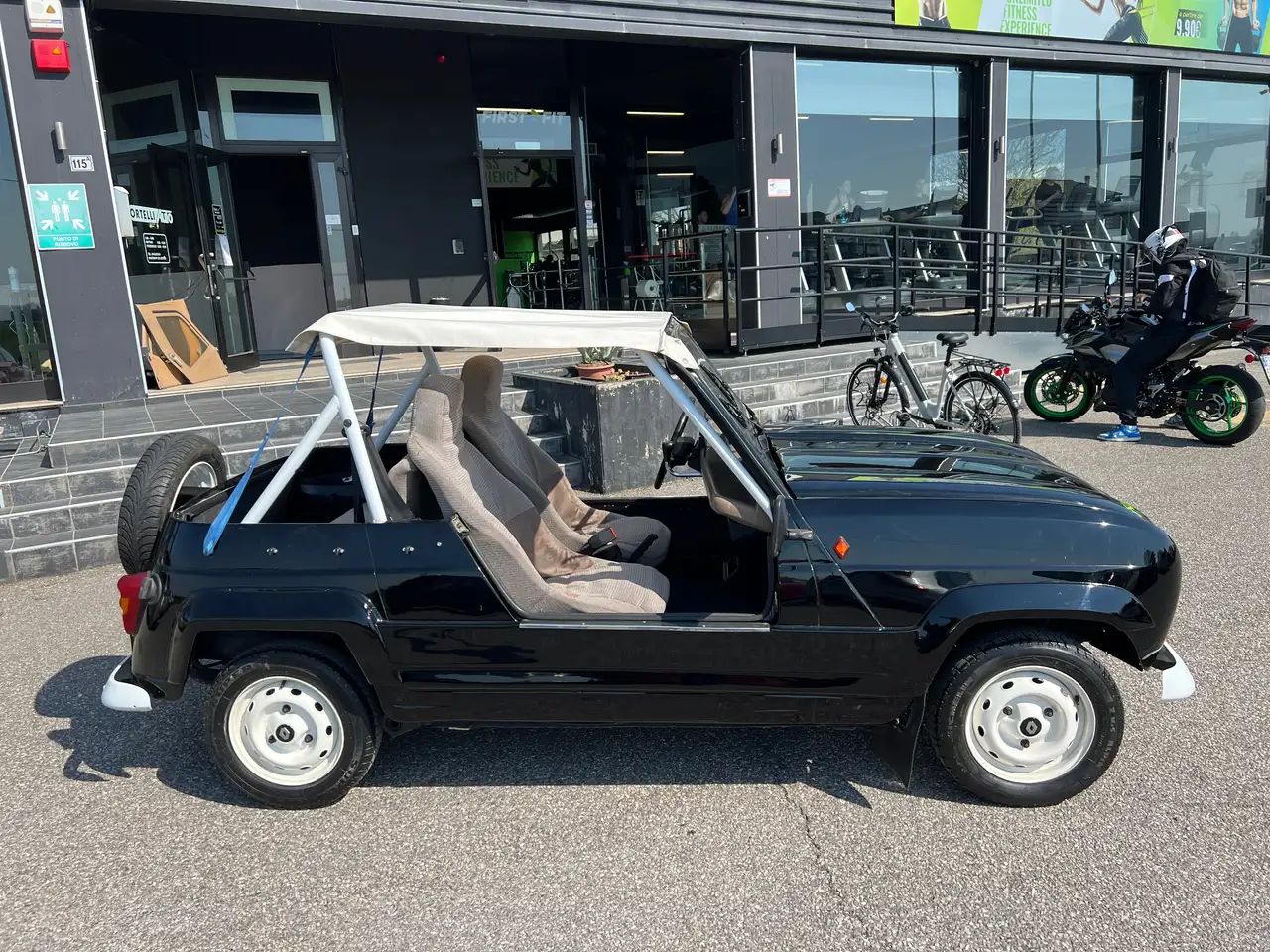 Renault R 4 950 Frog da collezione, foto 8