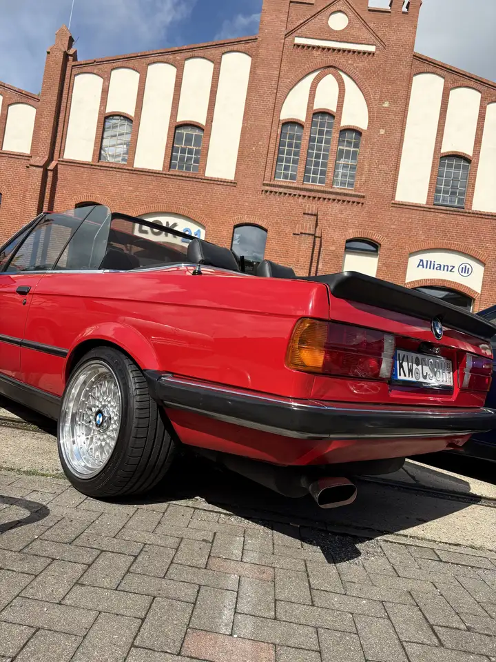 BMW 325i, foto 4