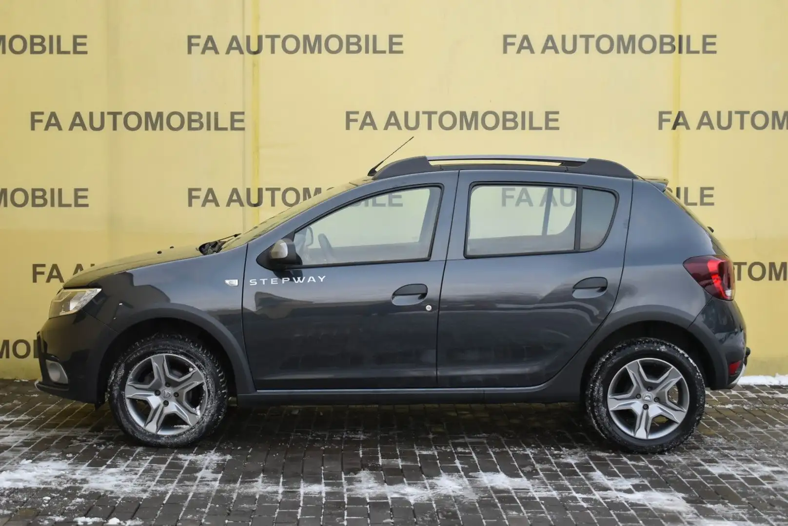 Dacia Sandero II Stepway Prestige/KLIMA/NAVI/AHK/PDC/ Grau - 2