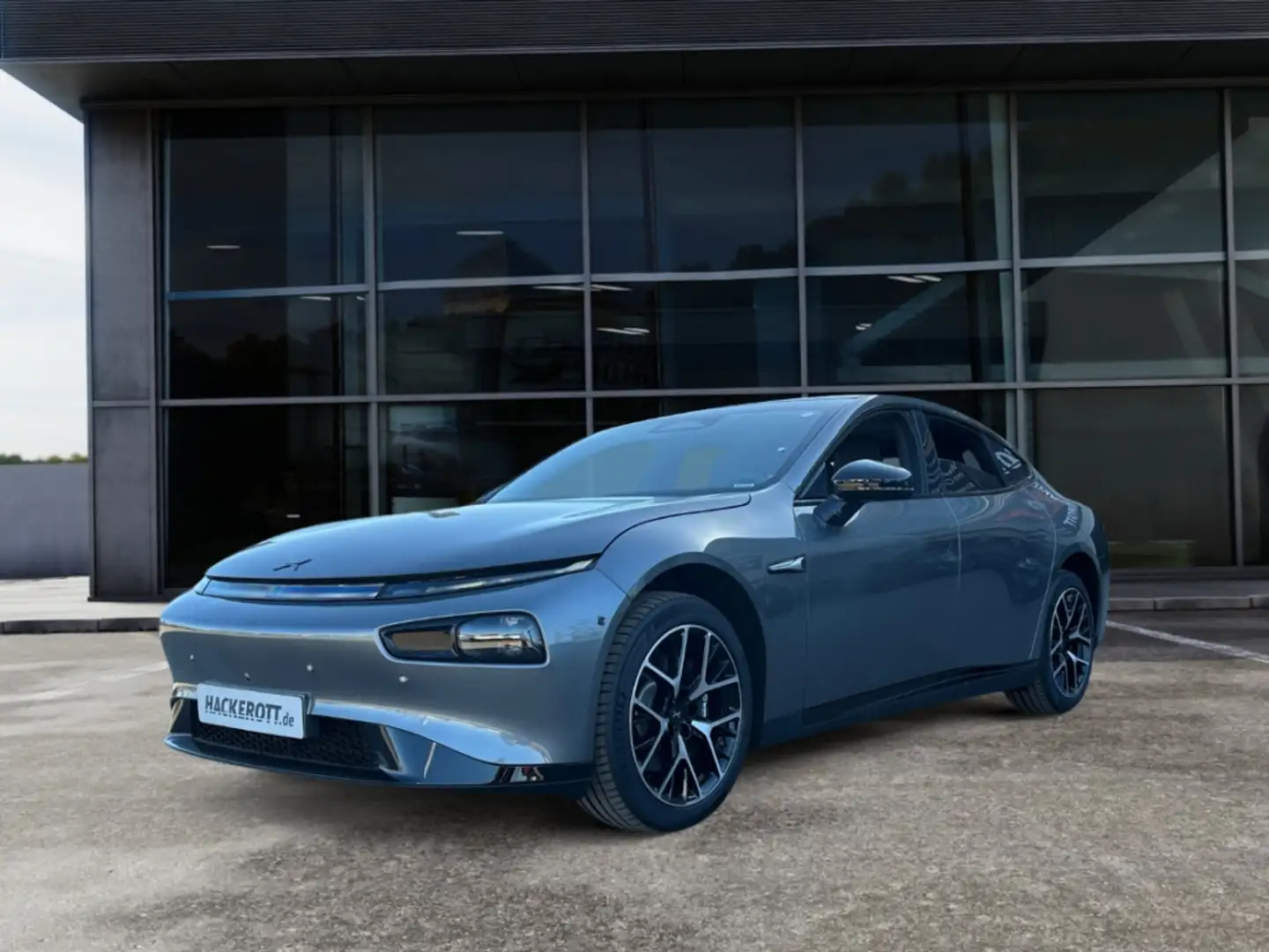 Xpeng P7 AWD Performance Digitales Cockpit 360 Kamera Grau - 1