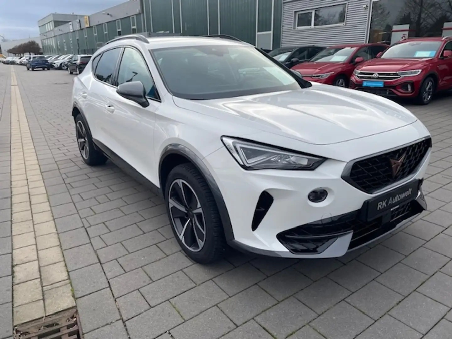 CUPRA Formentor 1.5 TSI NAVI AHK-klappbar ACC Digitales Cockpit LE Wit - 2