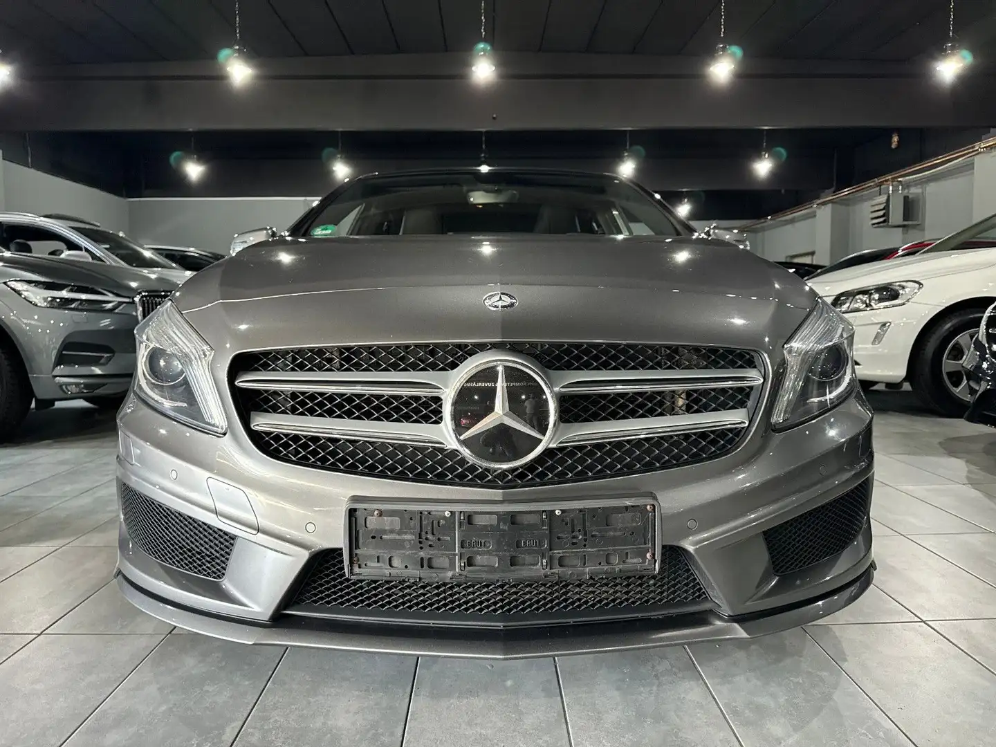 Mercedes-Benz A 220 CDI AMG PANO/AUT/LEDER/NAVI/LED Gri - 2