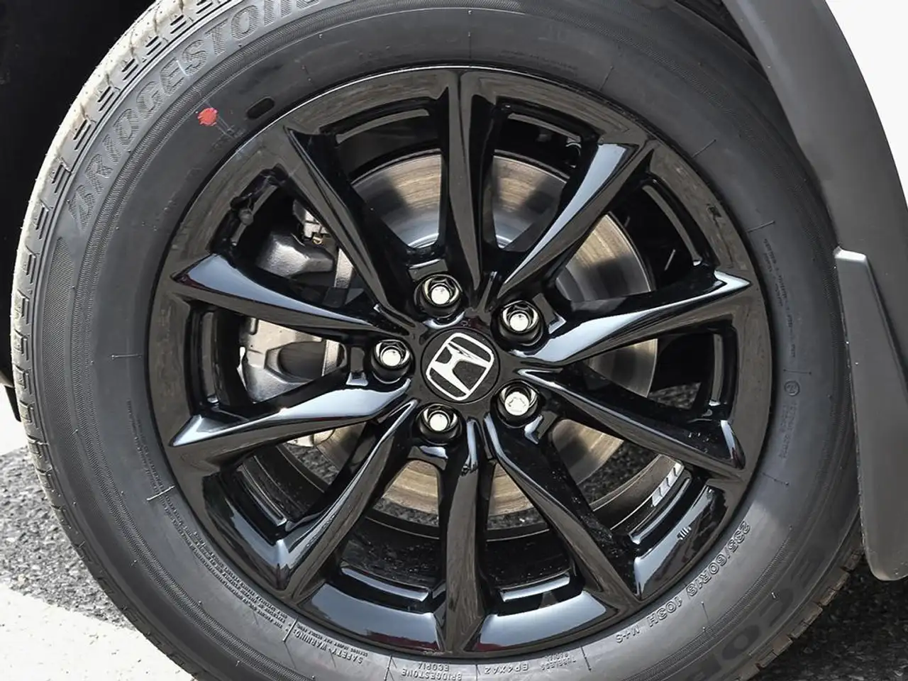 Honda CR-V photo Honda CR-V