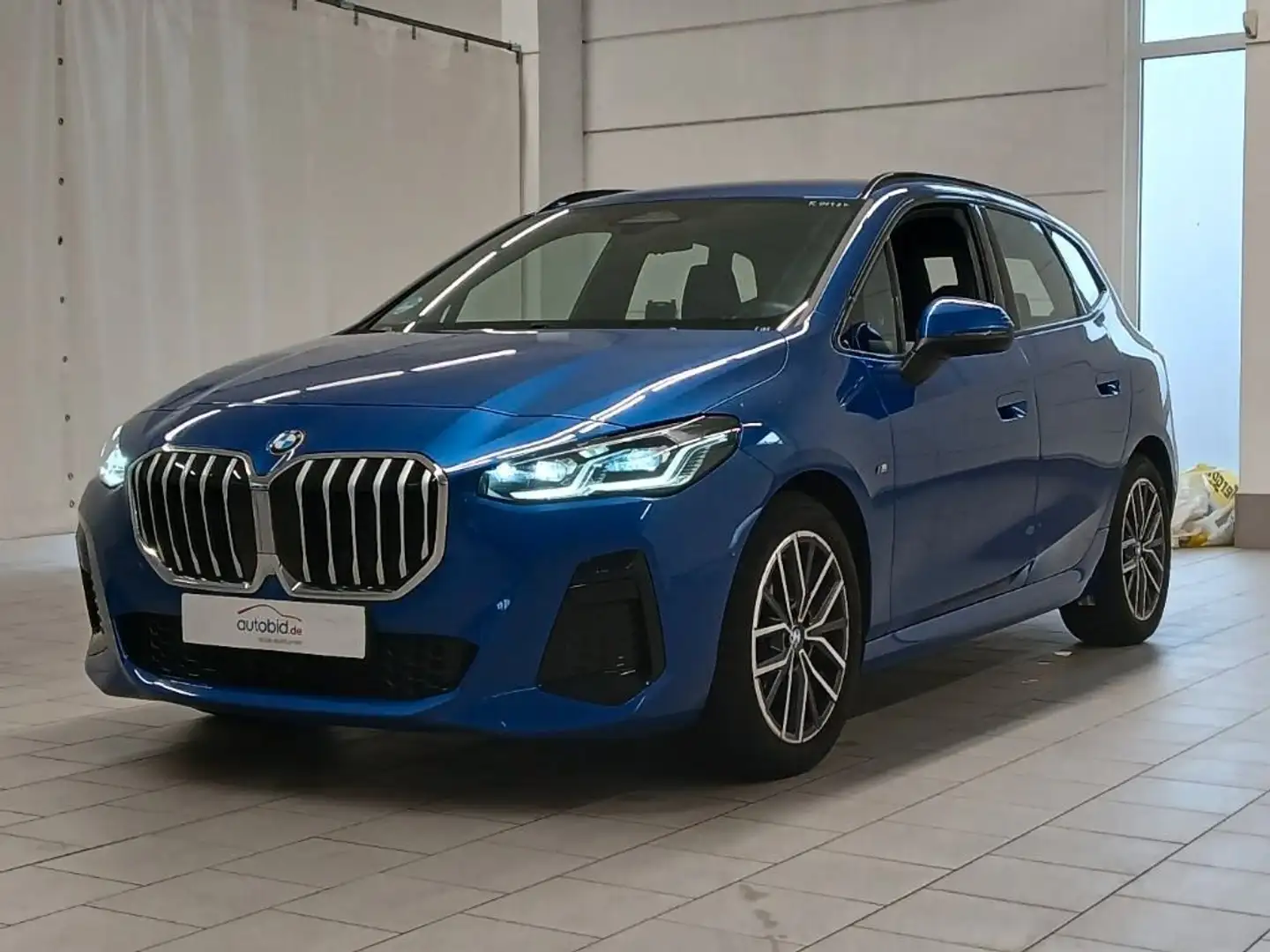 BMW 218 i M Sport ACC KZU 2ZK QI LED MFL RFK DA+ Blau - 2