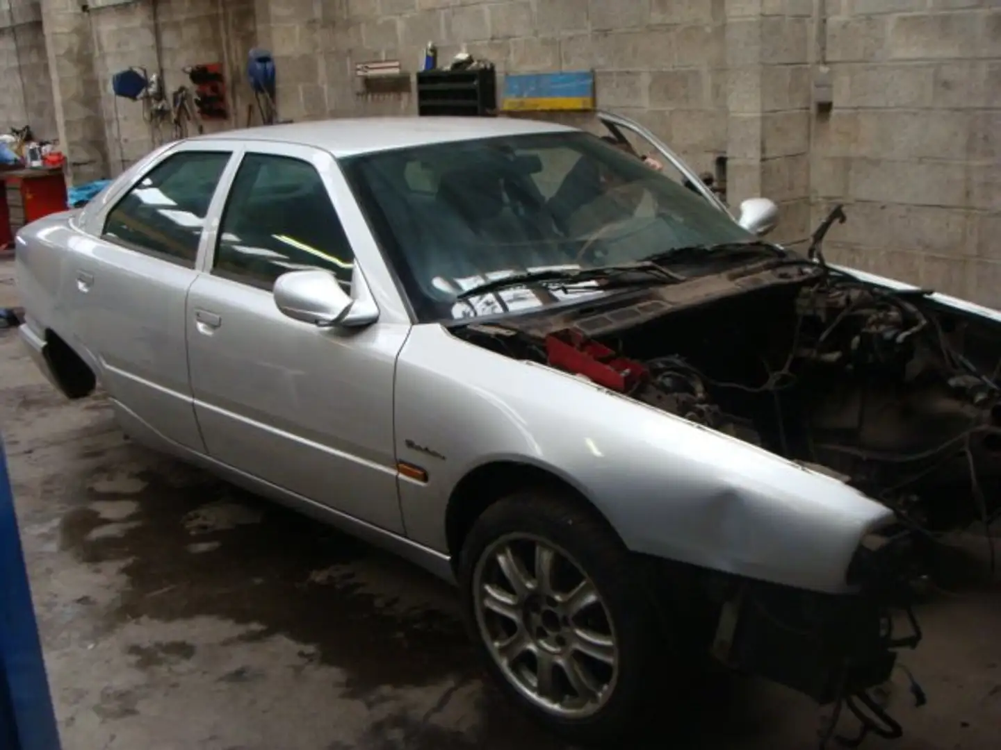 Maserati Quattroporte EVO 2.8 Turbo V6 Divers Pieces Meca et Carrosserie Ezüst - 2
