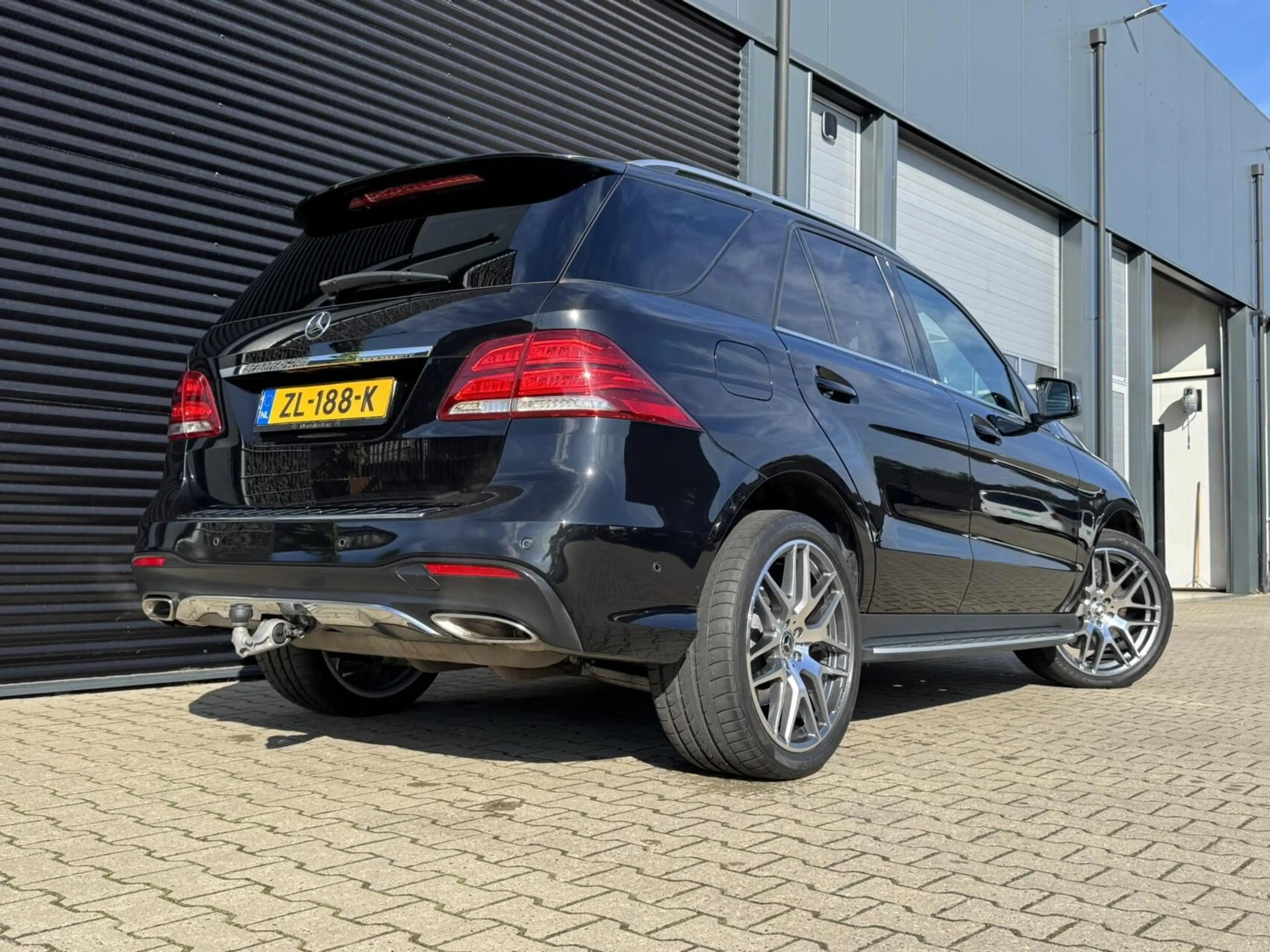 Mercedes-Benz GLE 400 4MATIC AMG Sport Edition| Pano|360 Camera|Trekhaak — photo 14