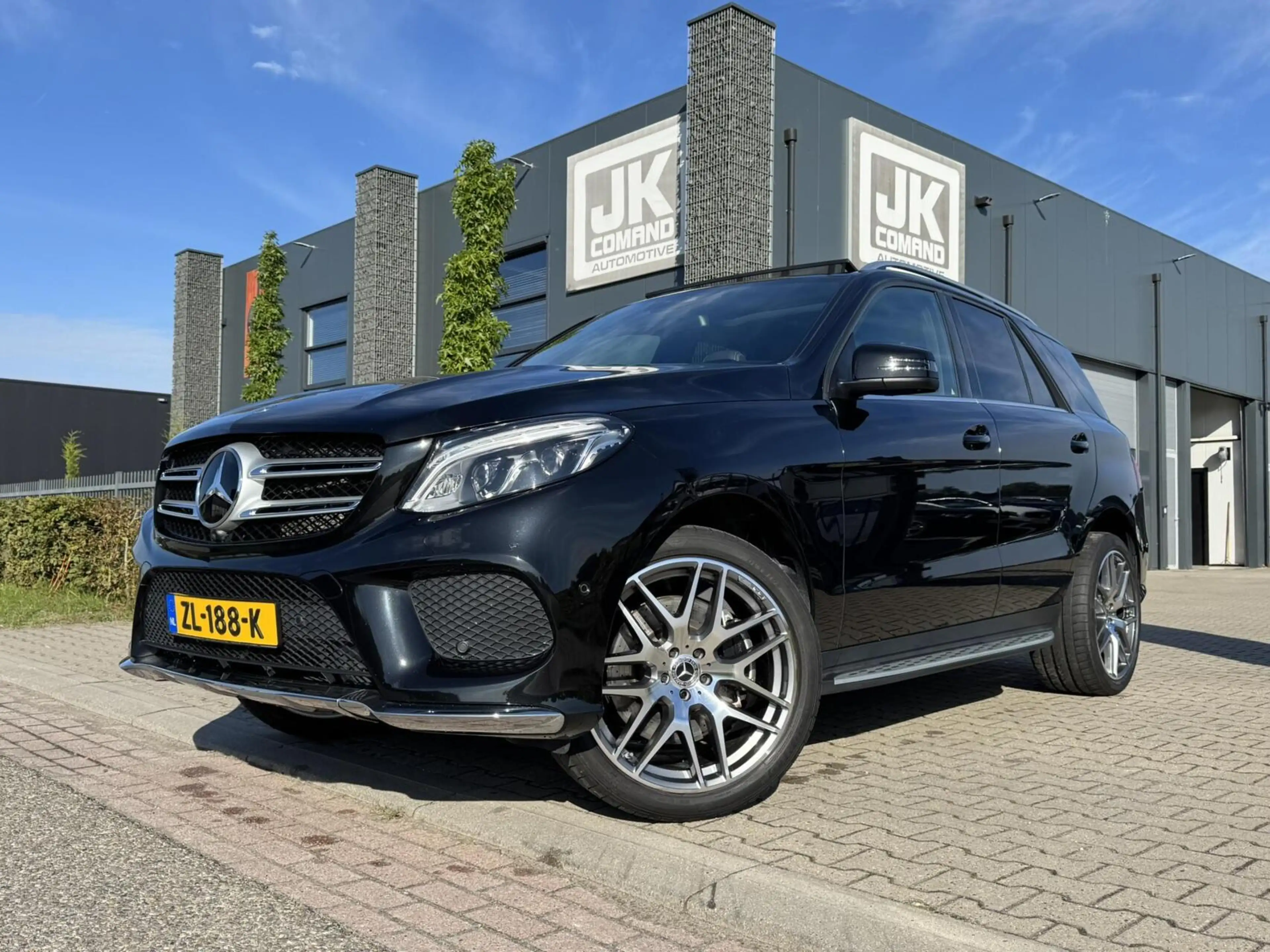 Mercedes-Benz GLE 400 4MATIC AMG Sport Edition| Pano|360 Camera|Trekhaak — photo 2