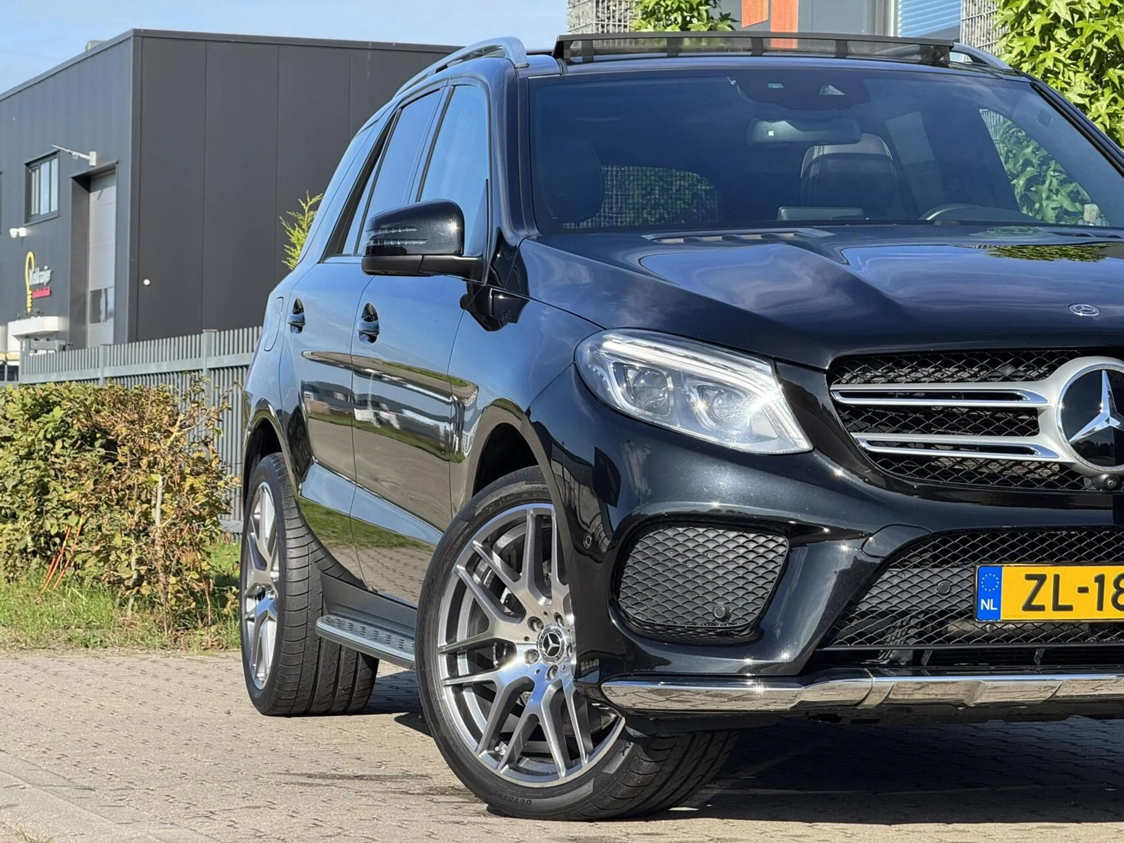 Mercedes-Benz GLE 400 4MATIC AMG Sport Edition| Pano|360 Camera|Trekhaak — photo 11