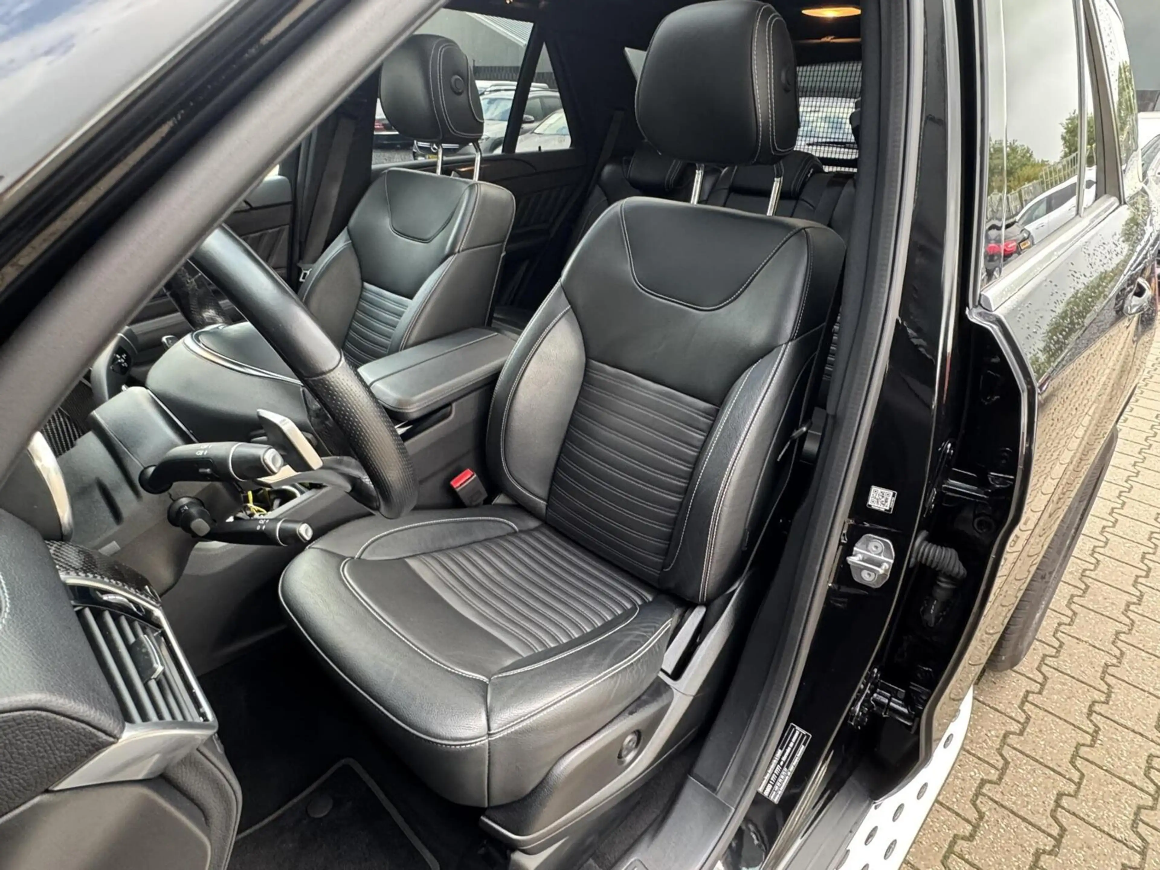 Mercedes-Benz GLE 400 4MATIC AMG Sport Edition| Pano|360 Camera|Trekhaak — photo 12