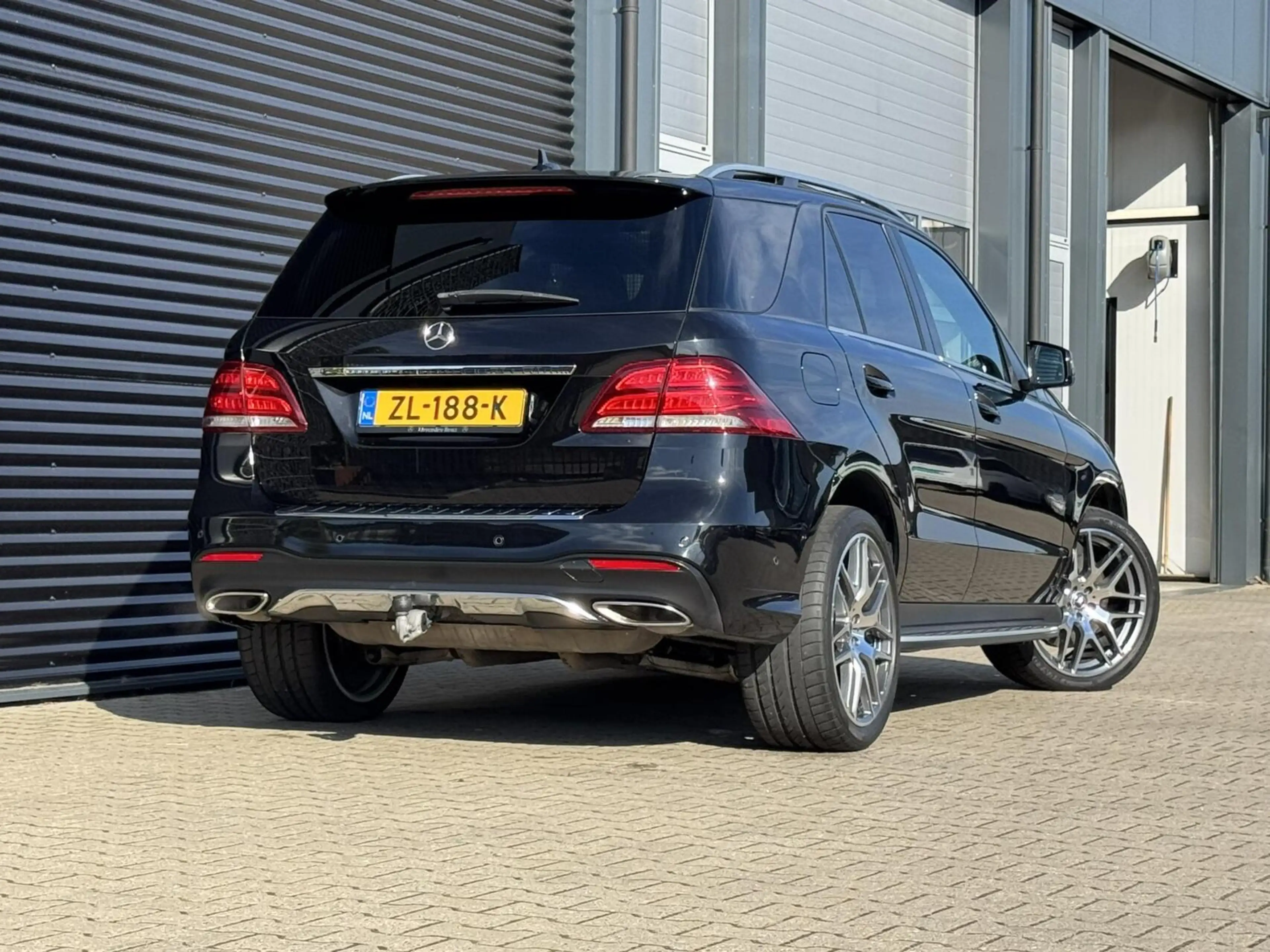 Mercedes-Benz GLE 400 4MATIC AMG Sport Edition| Pano|360 Camera|Trekhaak — photo 13