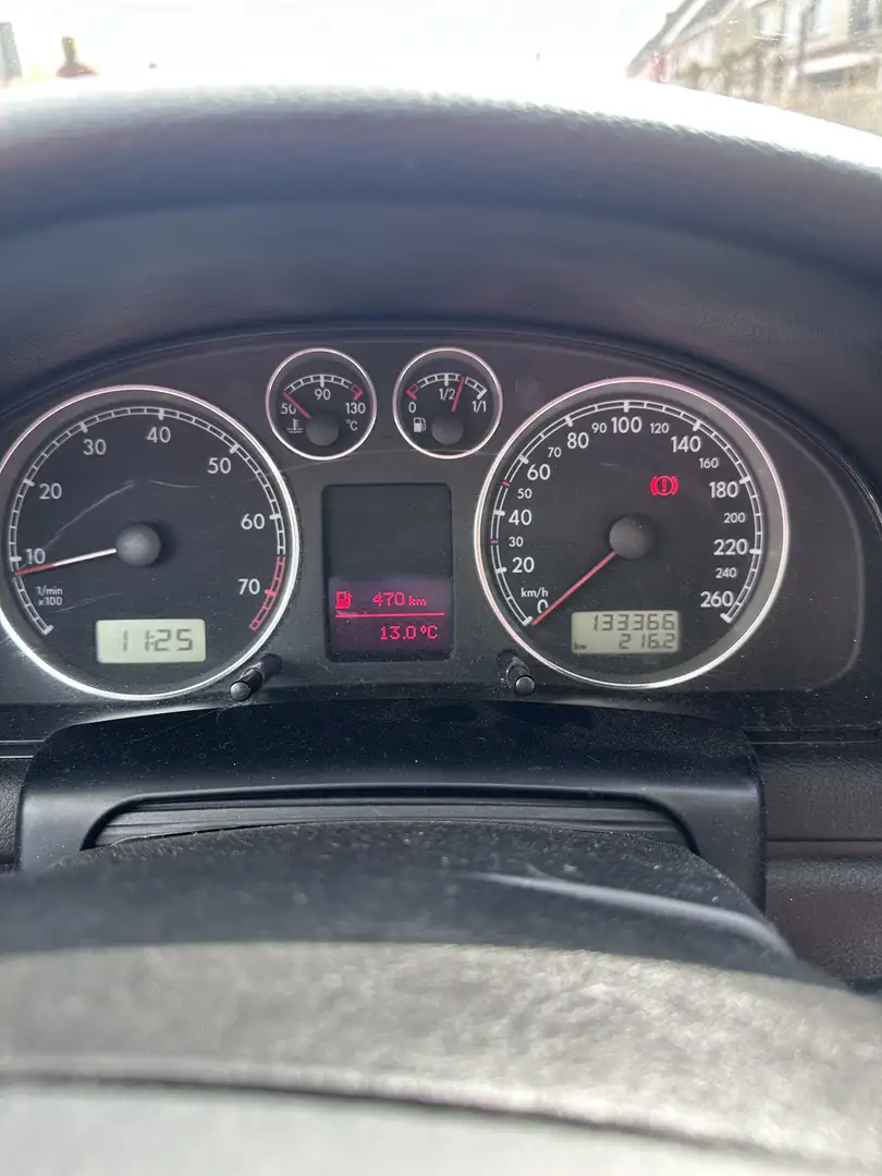 Volkswagen Passat 2.0 Trendline Gris - 1