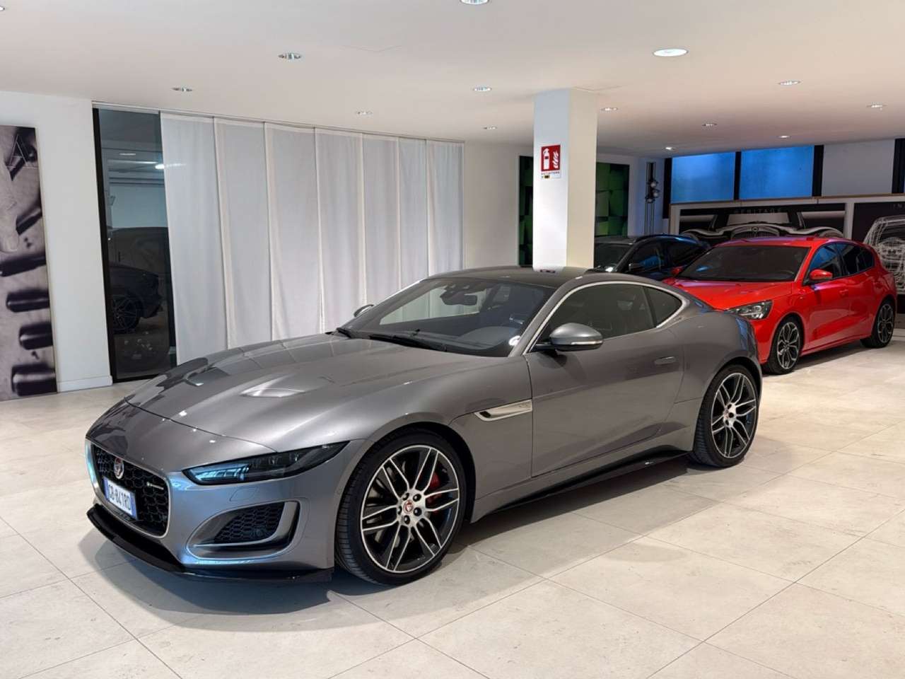 Jaguar F-Type 5.0 V8 450cv auto AWD Coupé R-Dynamic Tetto Pano
