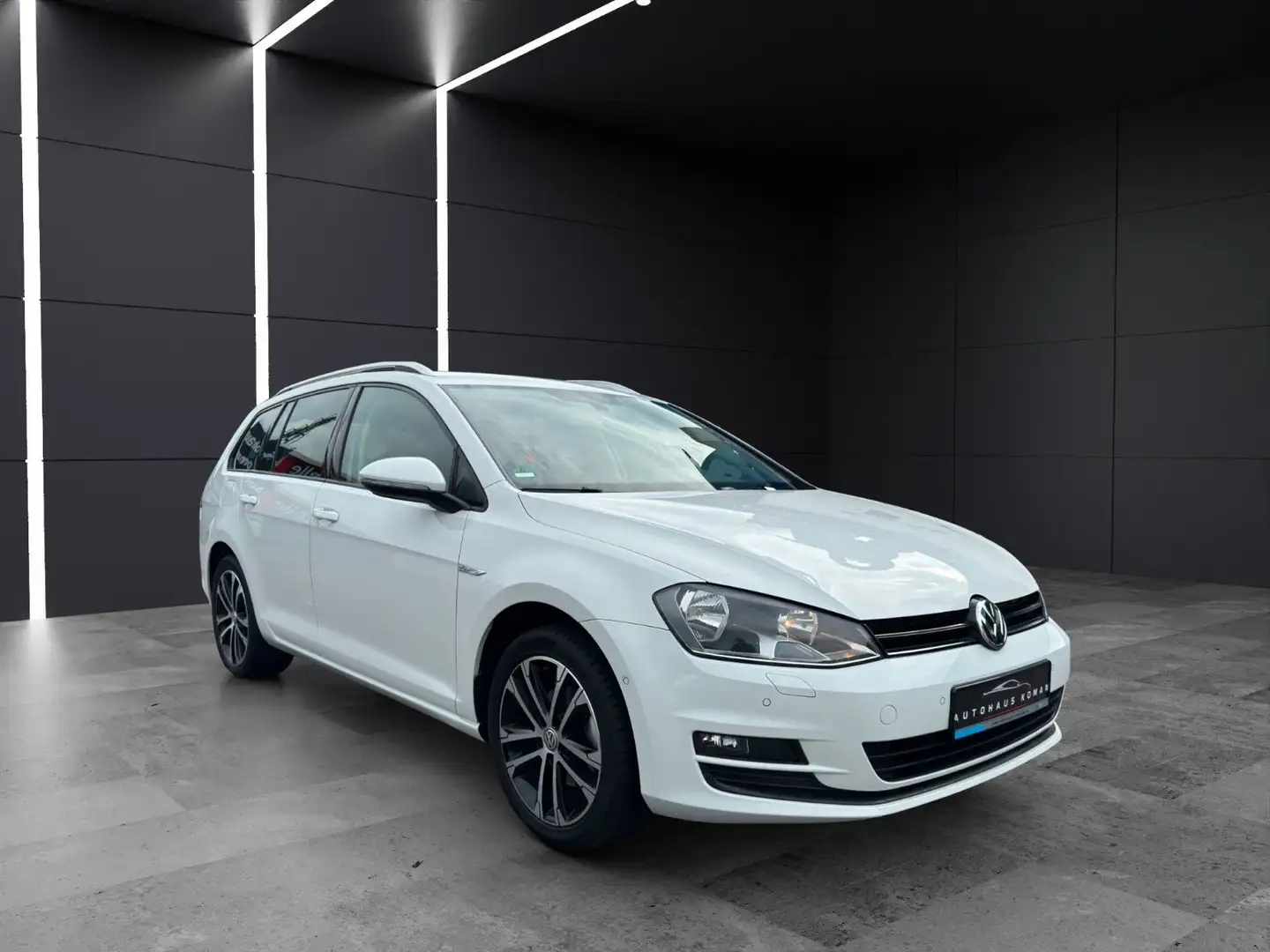 Volkswagen Golf 7 1.6TDI Var. Cup*DSG*PDC*NAVI*AUTOMATIK Blanc - 2