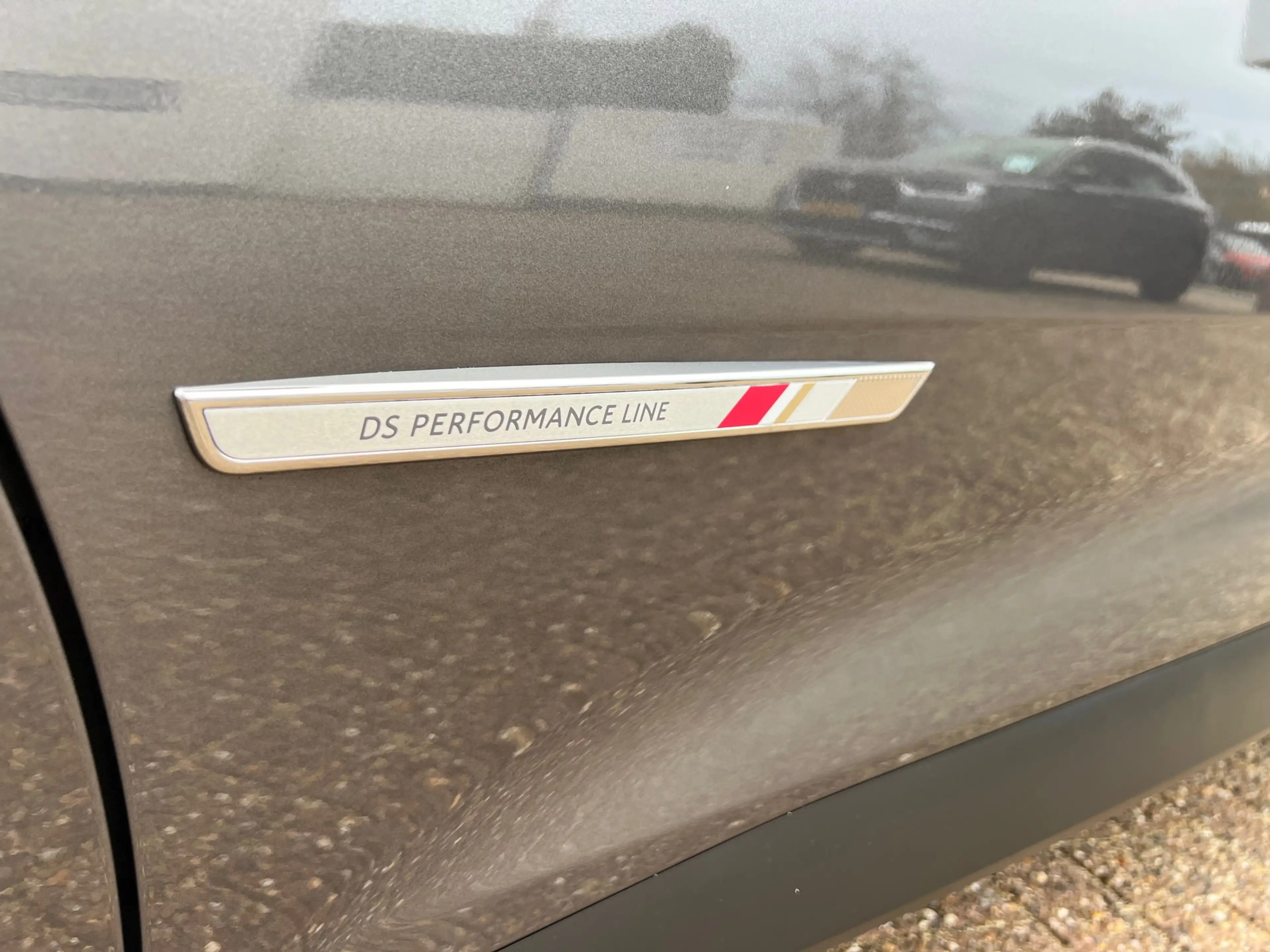 DS Automobiles DS 7 Crossback E-Tense 4x4 Be Chic 300 pk Navi-Camera-Alcantara — photo 2