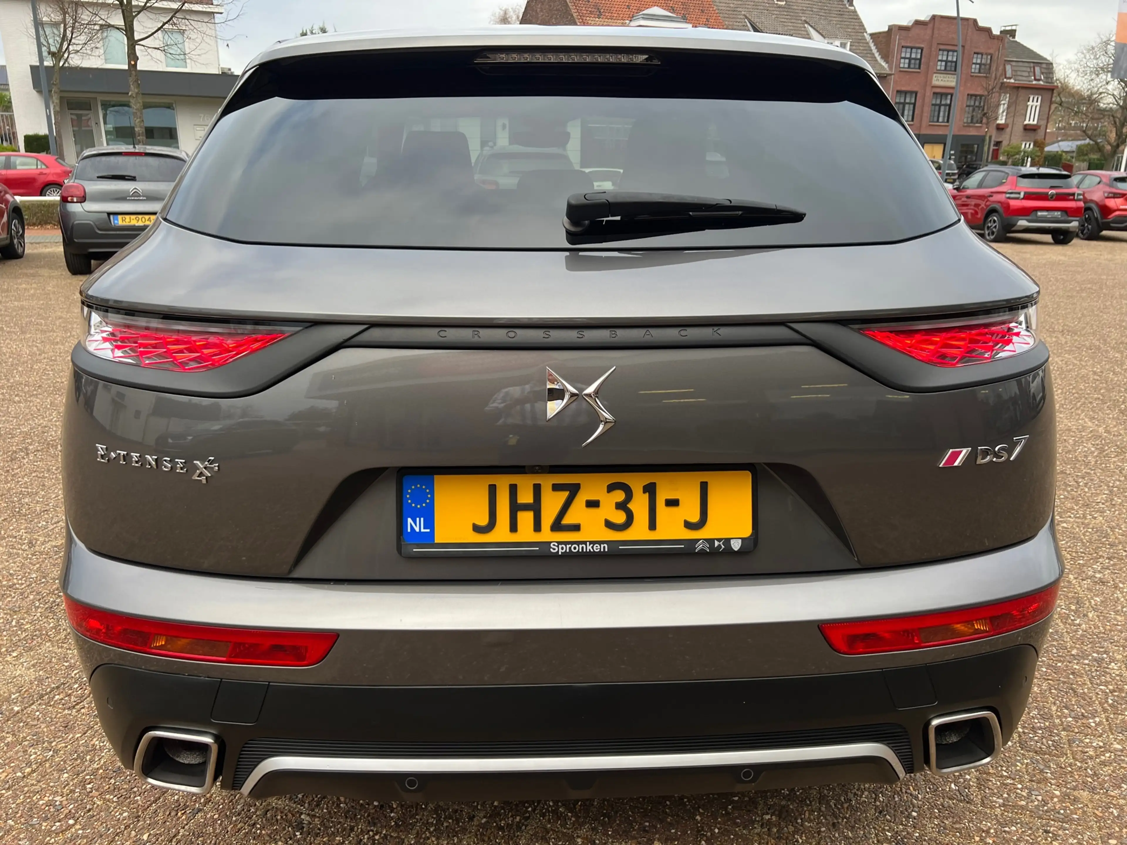 DS Automobiles DS 7 Crossback E-Tense 4x4 Be Chic 300 pk Navi-Camera-Alcantara — photo 4