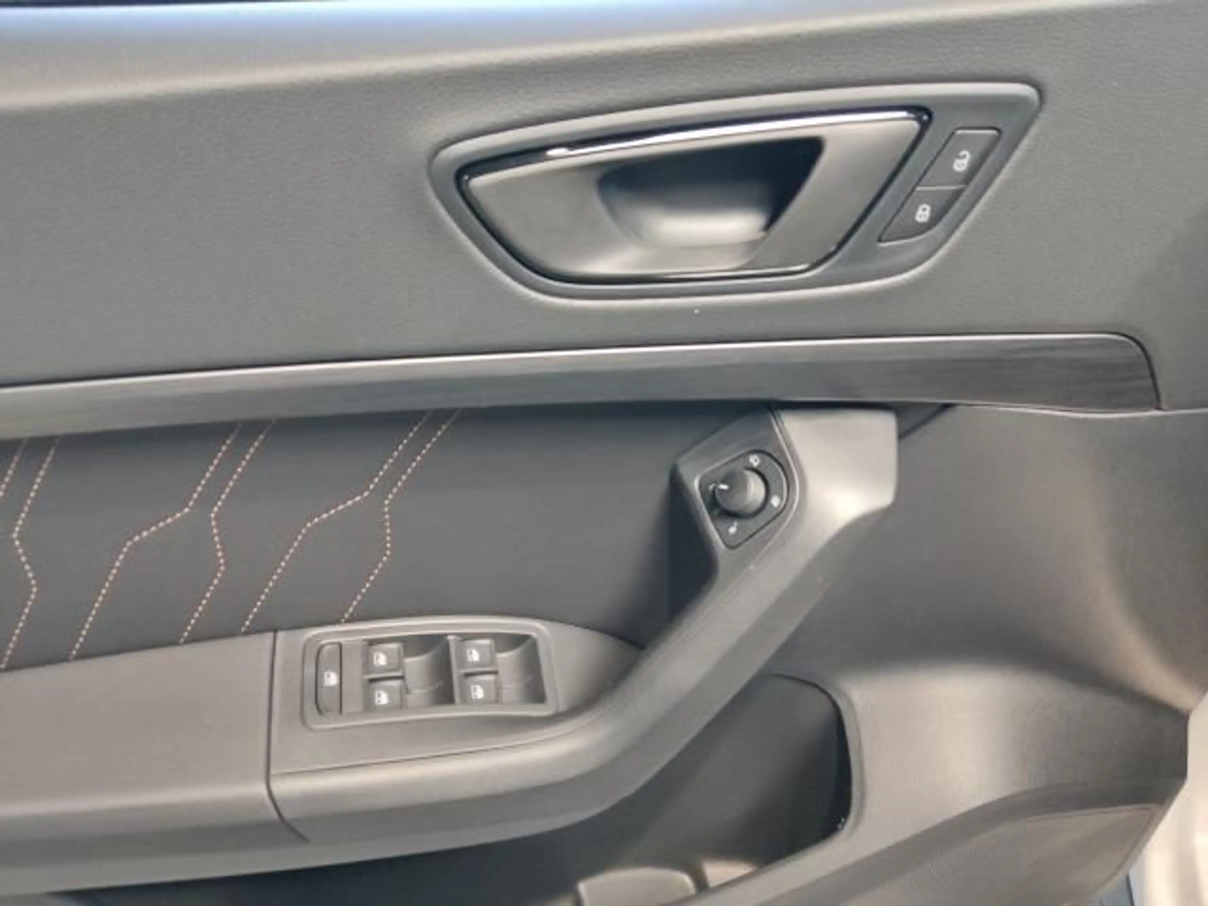 CUPRA Ateca ATECA VZ 2.0 TSI DSG 4DRIVE AKRAPOVIC-ABGASANL. — photo 9