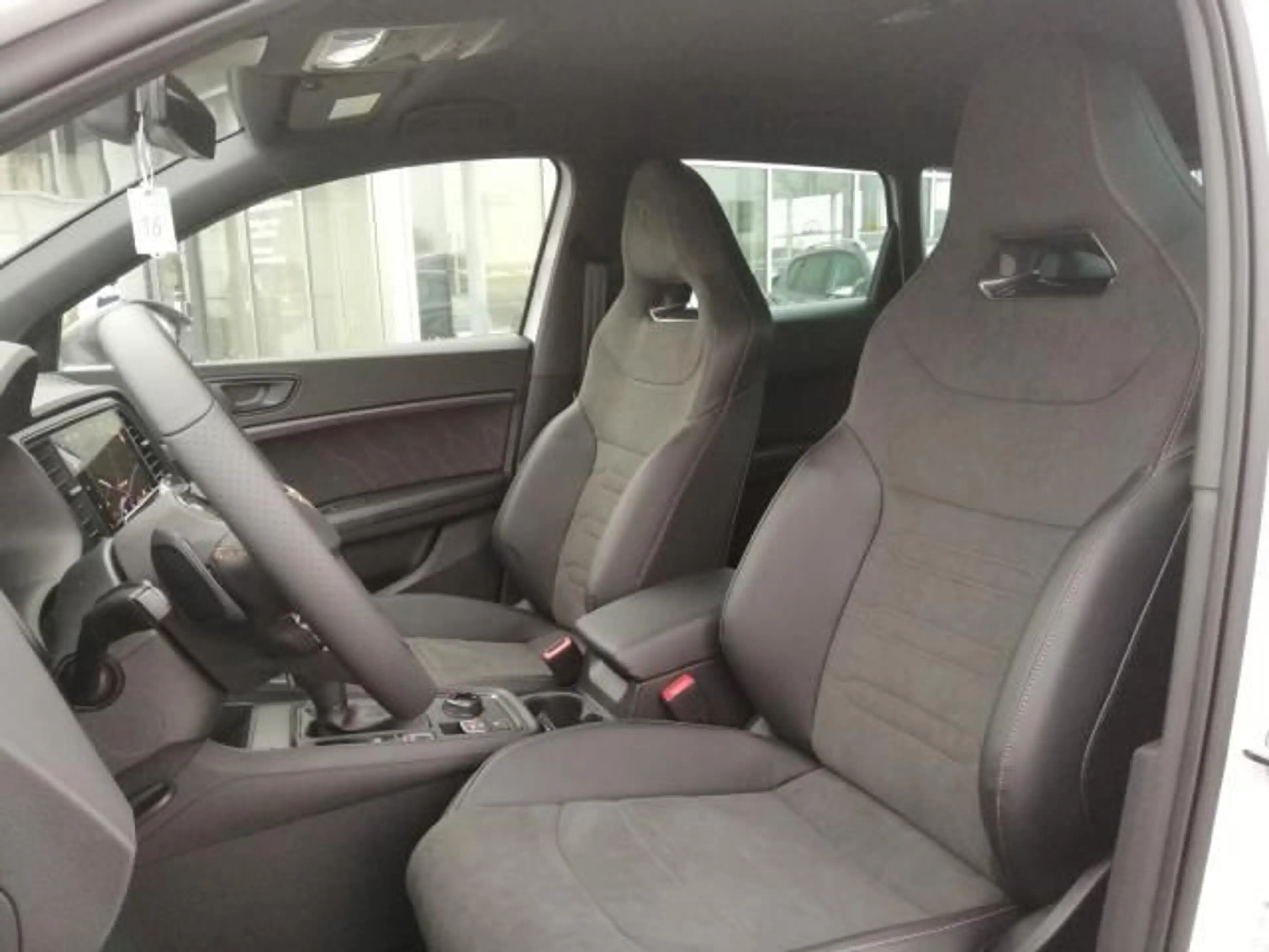 CUPRA Ateca ATECA VZ 2.0 TSI DSG 4DRIVE AKRAPOVIC-ABGASANL. — photo 12