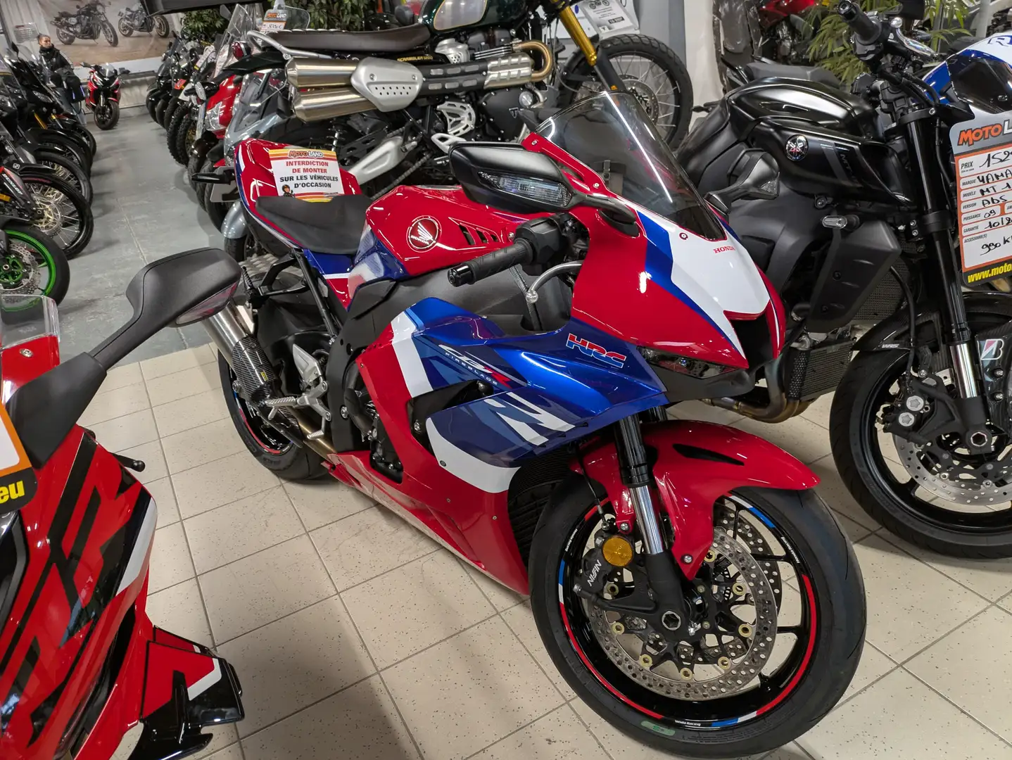Honda Fireblade Weiß - 1