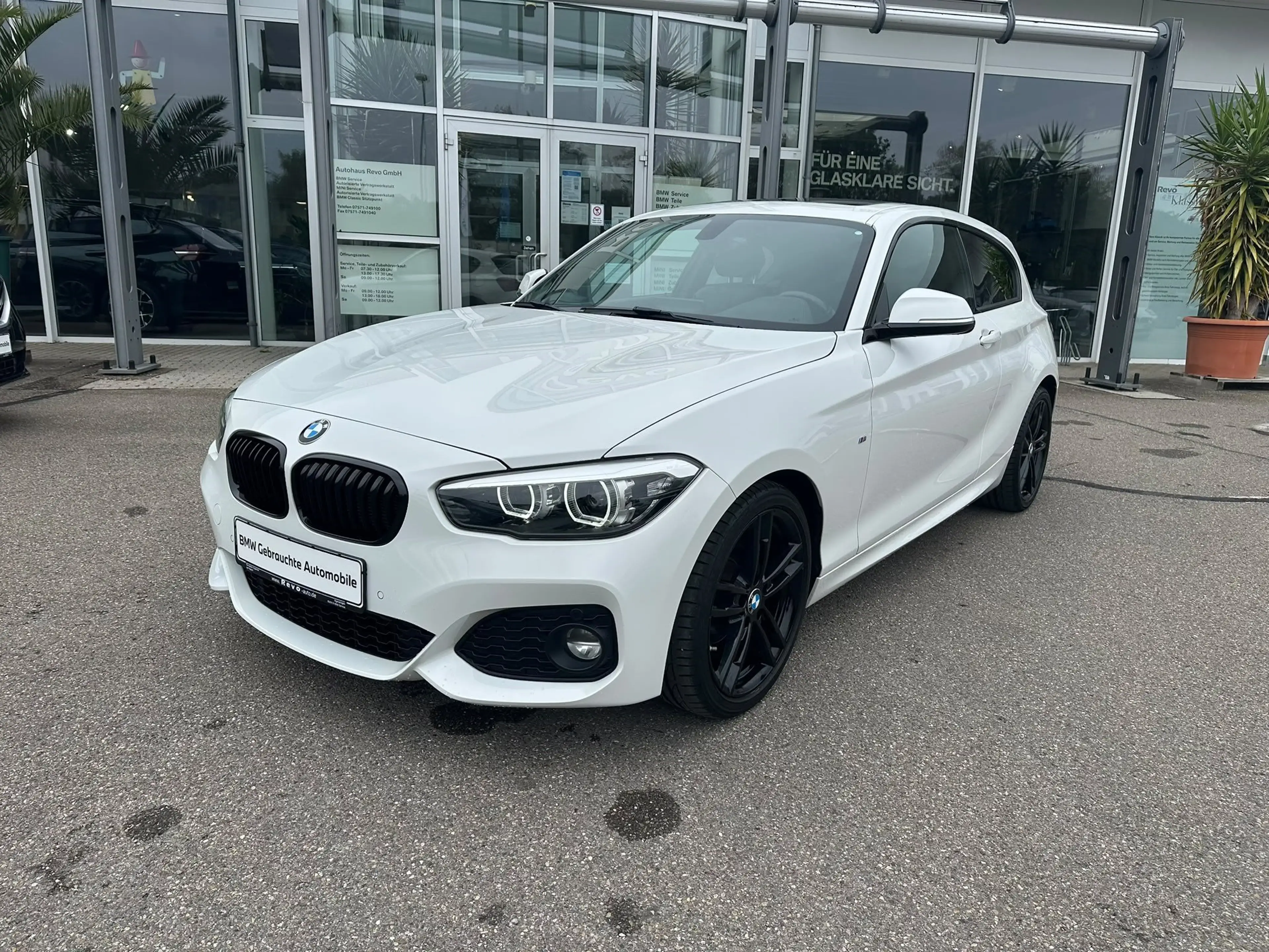 BMW 118 i Edition M Sport Shadow AHK GSD Leder Navi — photo 2