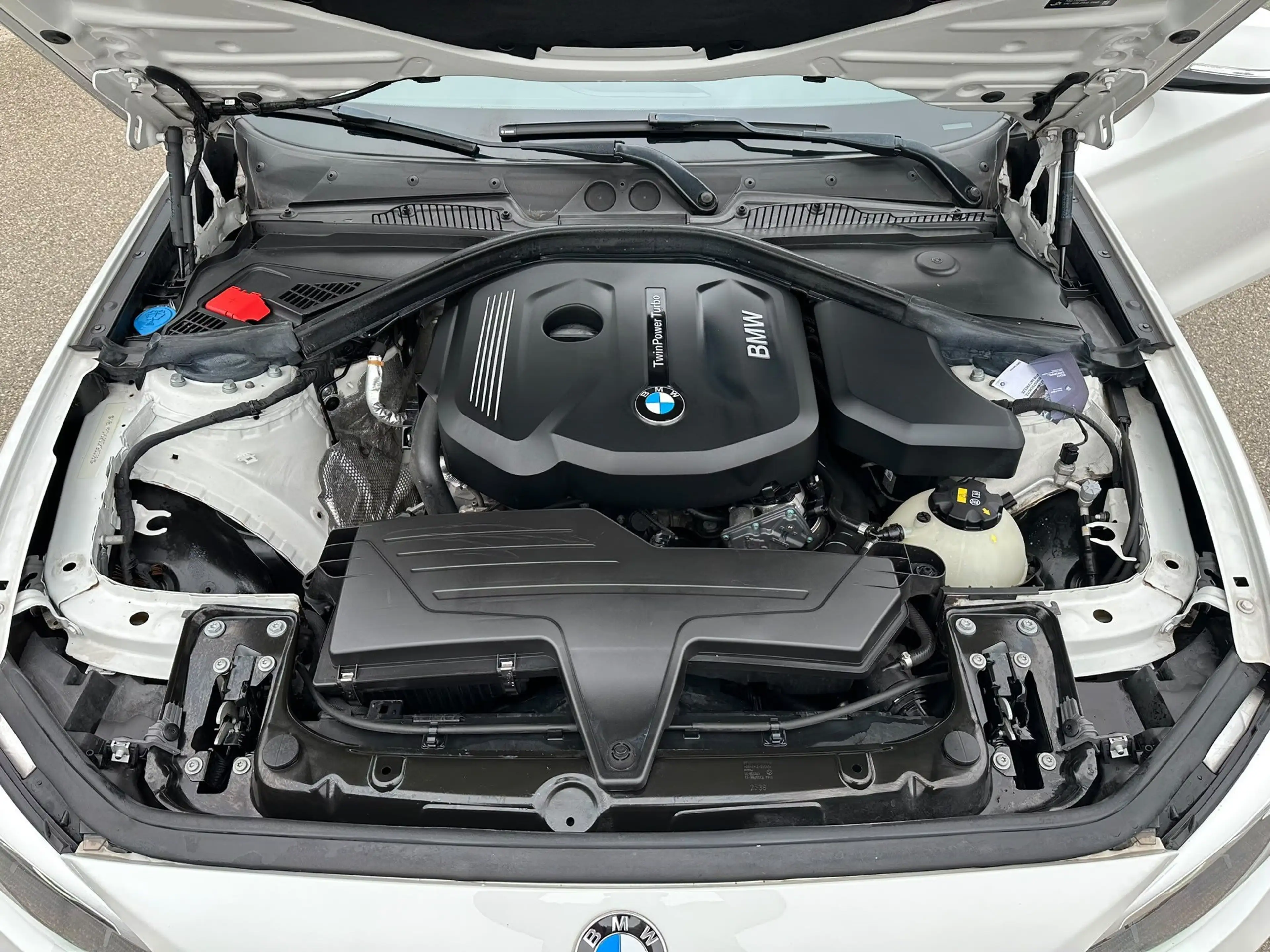 BMW 118 i Edition M Sport Shadow AHK GSD Leder Navi — photo 13