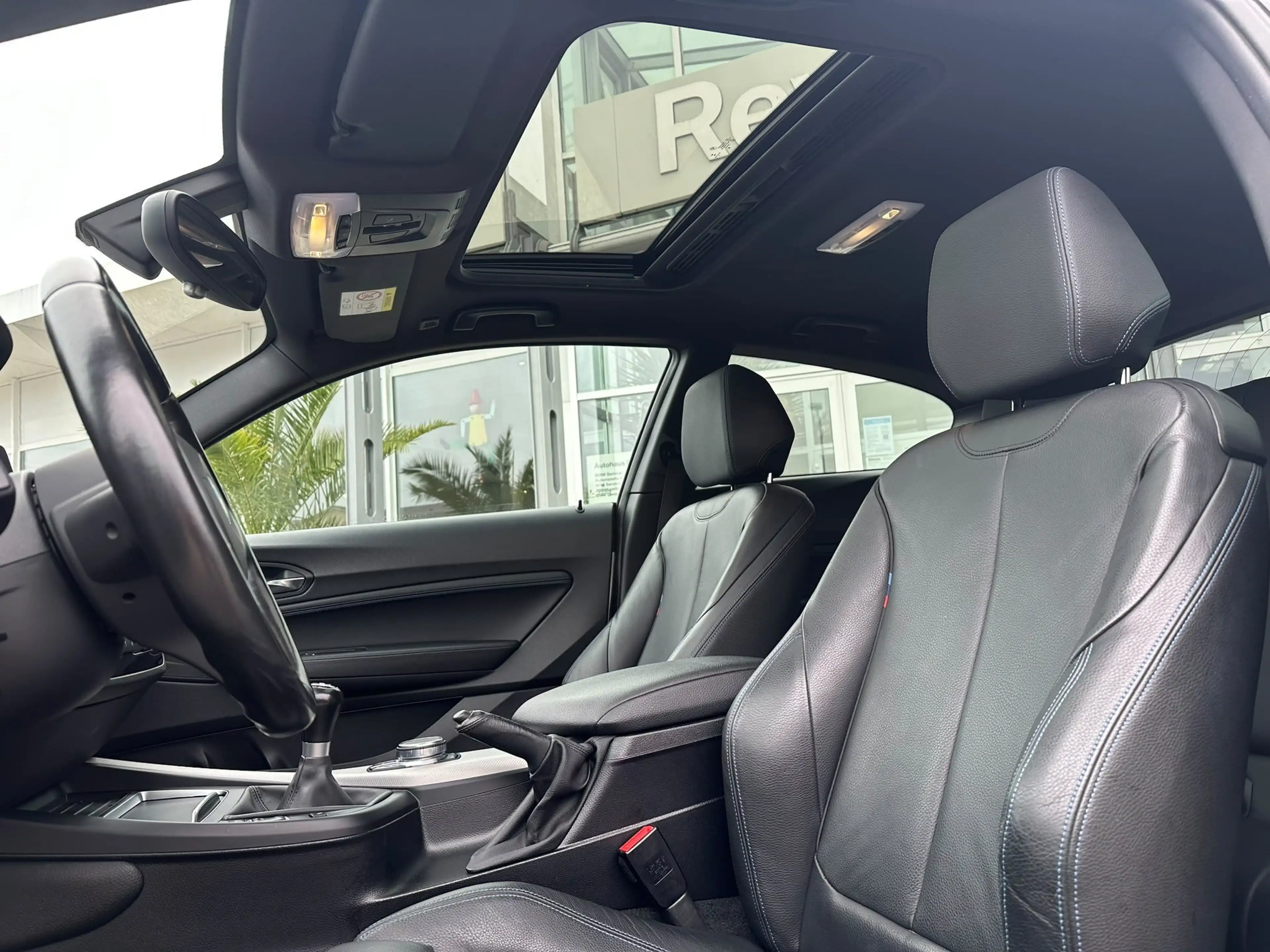 BMW 118 i Edition M Sport Shadow AHK GSD Leder Navi — photo 12
