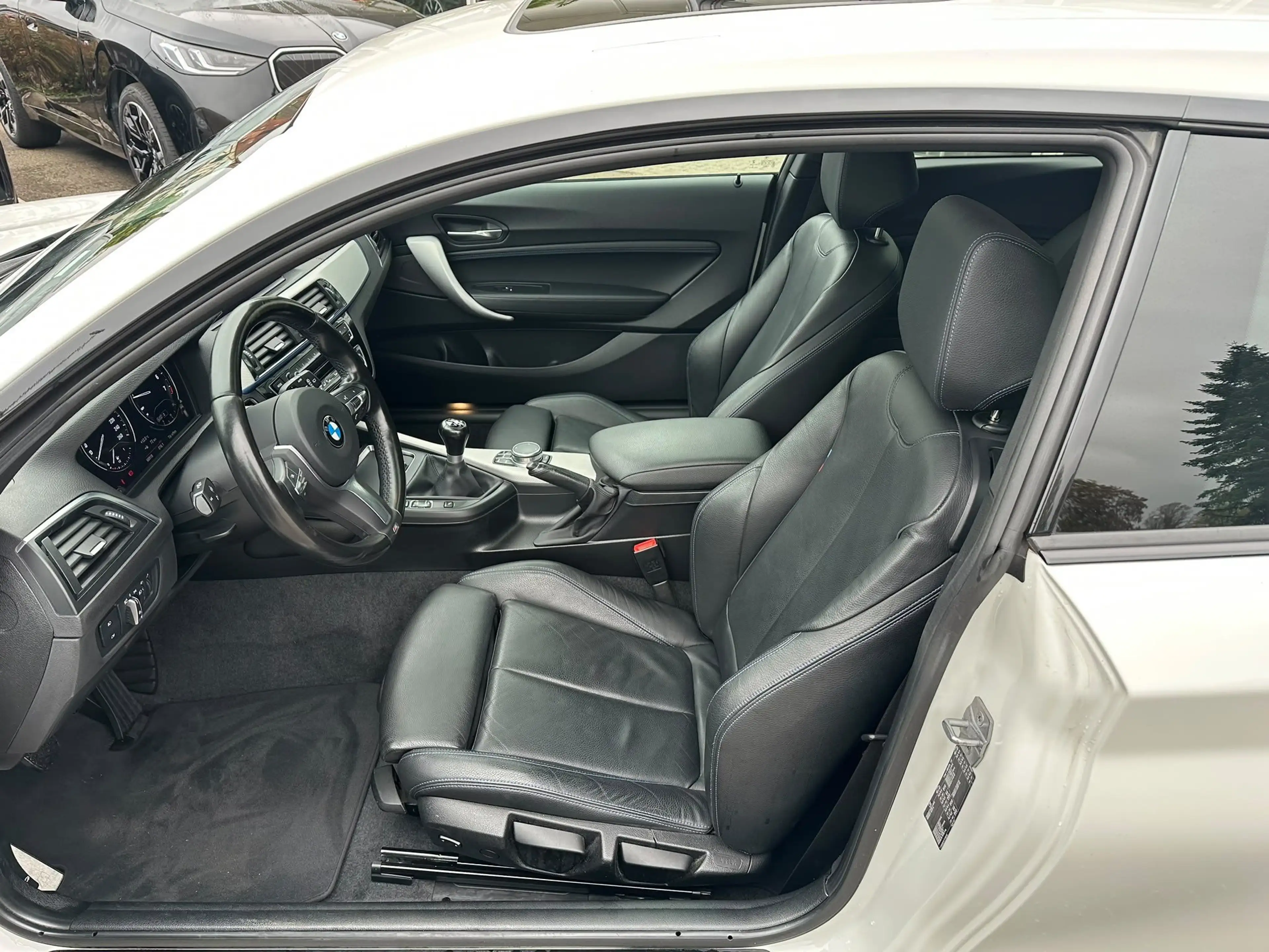 BMW 118 i Edition M Sport Shadow AHK GSD Leder Navi — photo 10