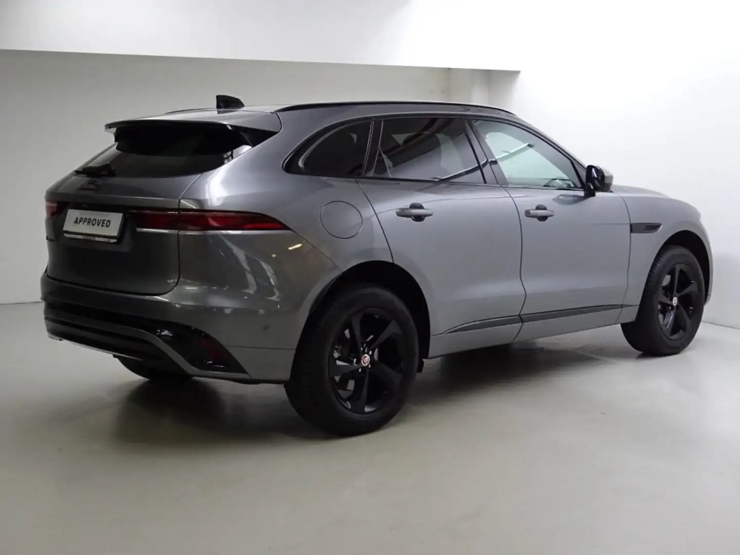 Jaguar F-Pace 2.0 D 204 CV AWD aut. R-Dynamic S iva inclusa Grigio - 2