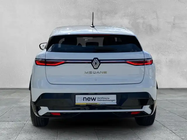 Renault Megane E-Tech view 4