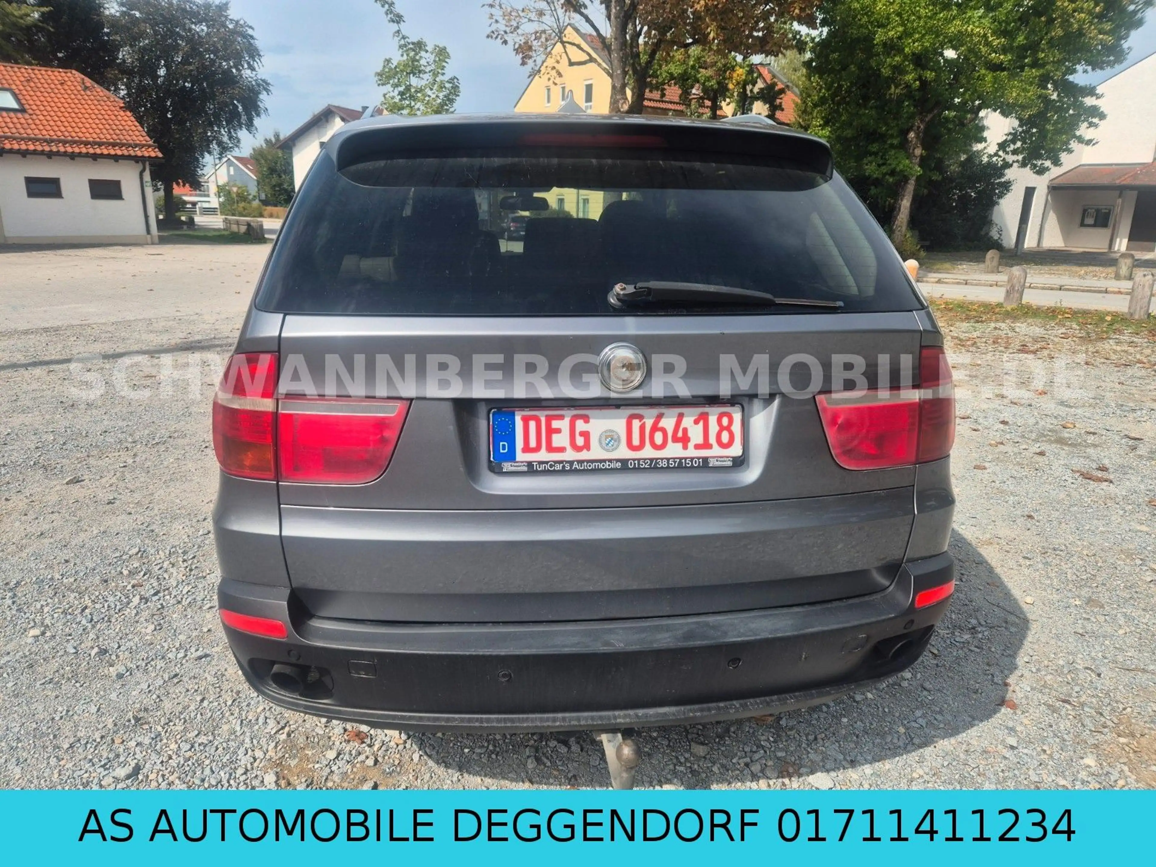 BMW X5 3.0 SD ALLRAD LEDER NAVI AHK XENON PANORAMA — photo 5