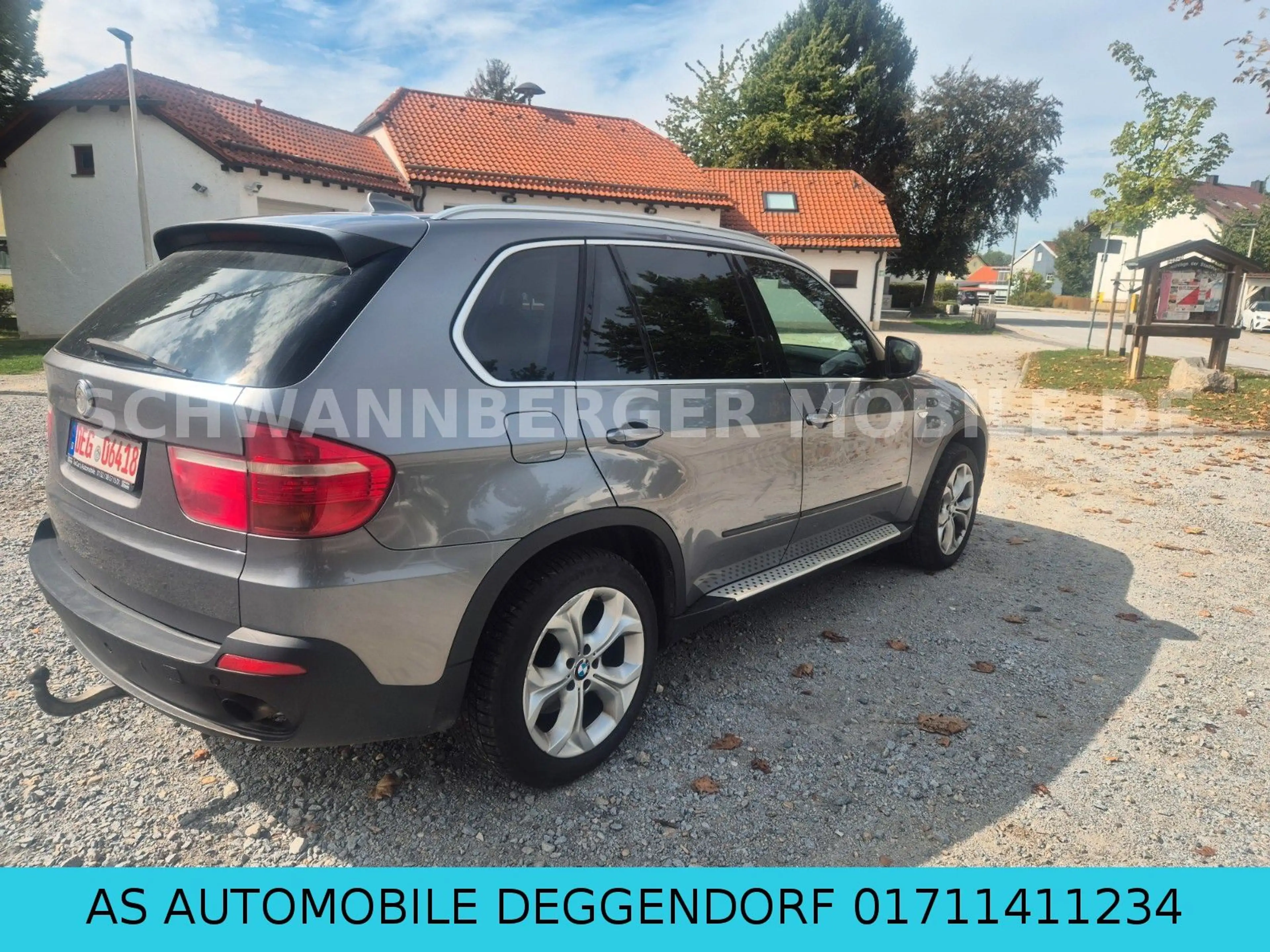 BMW X5 3.0 SD ALLRAD LEDER NAVI AHK XENON PANORAMA — photo 11
