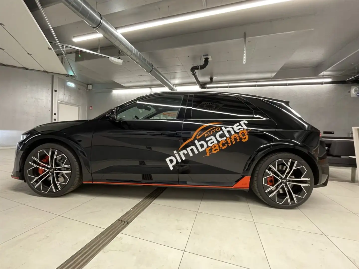 Hyundai IONIQ 5 N Long Range 84,0 kWh 4WD i5en1-P3-O5 Schwarz - 2