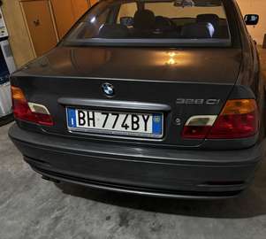 328i Coupe c/clima auto